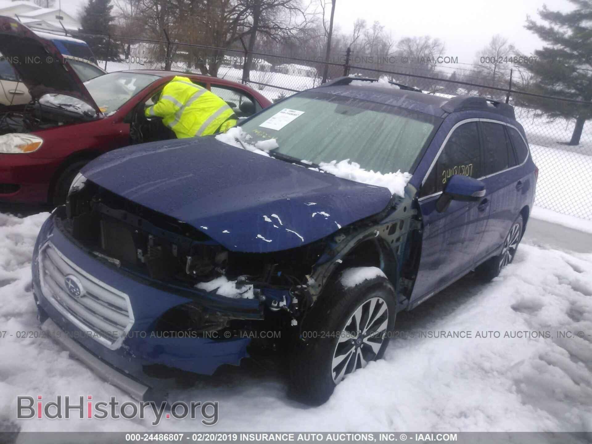 2015 SUBARU OUTBACK - VIN: 4S4BSANC8F3293919 - Фото 2