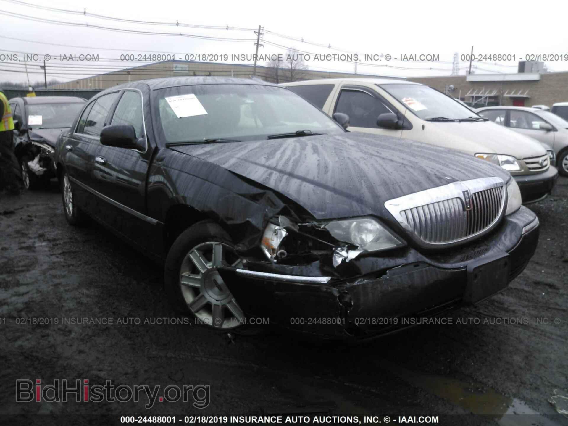Фотография 2LNBL8EV4BX755414 - LINCOLN TOWN CAR 2011
