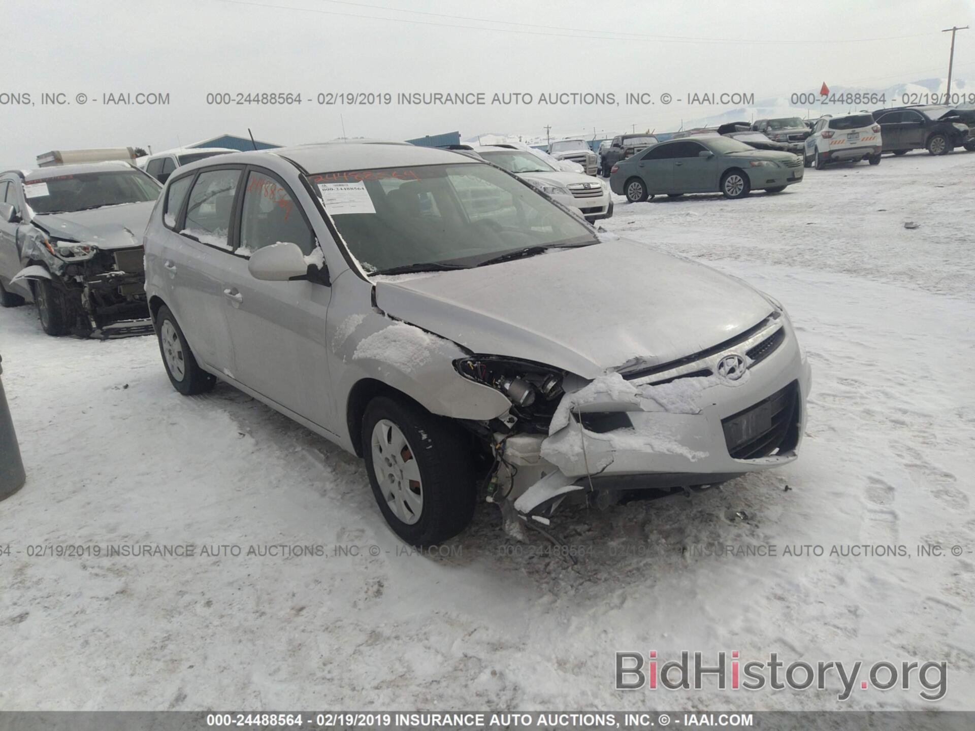 Фотография KMHDB8AE8BU093099 - HYUNDAI ELANTRA TOURING 2011