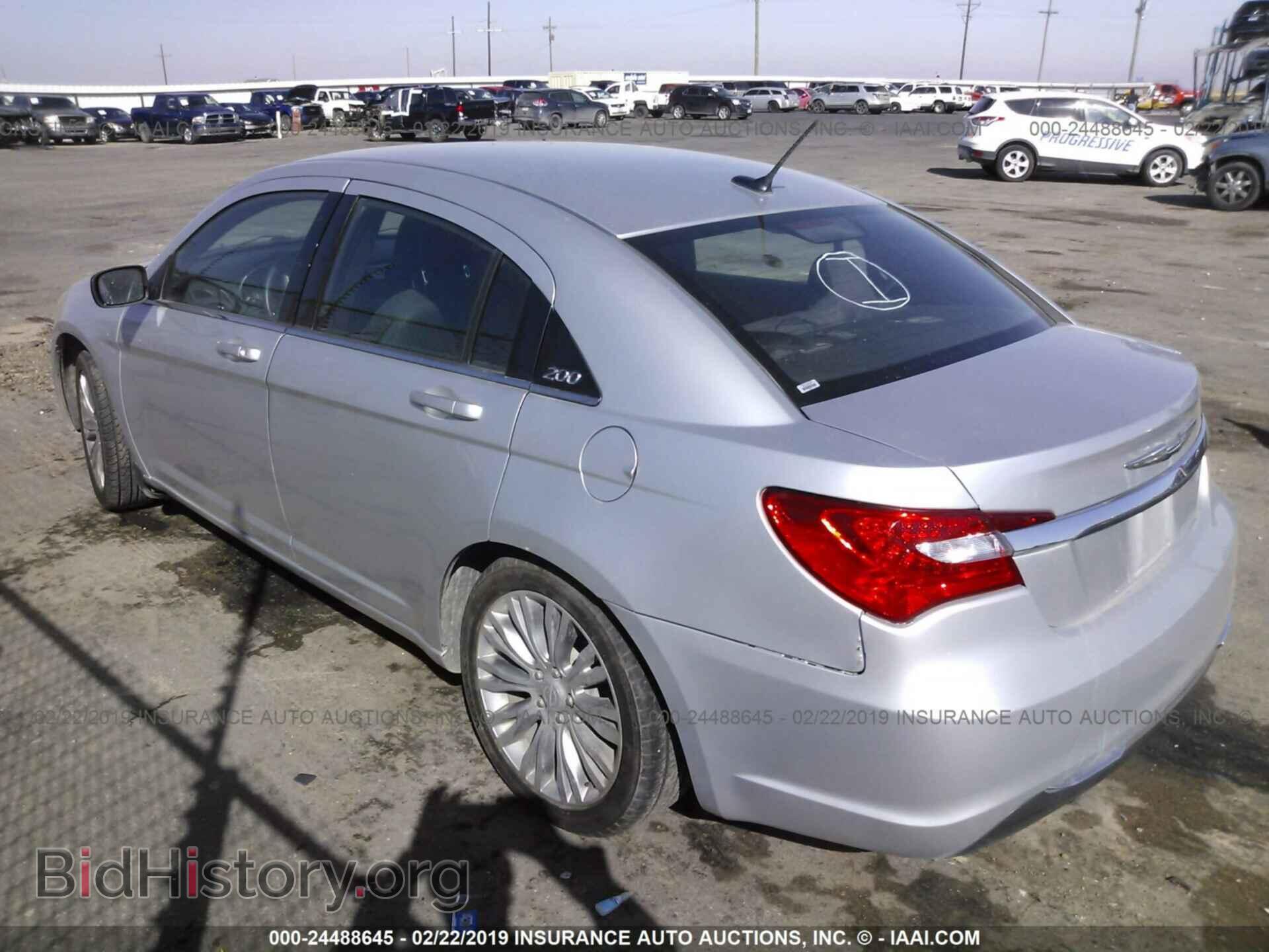2012 CHRYSLER 200 - VIN: 1C3CCBAB1CN248902 - Photo 3