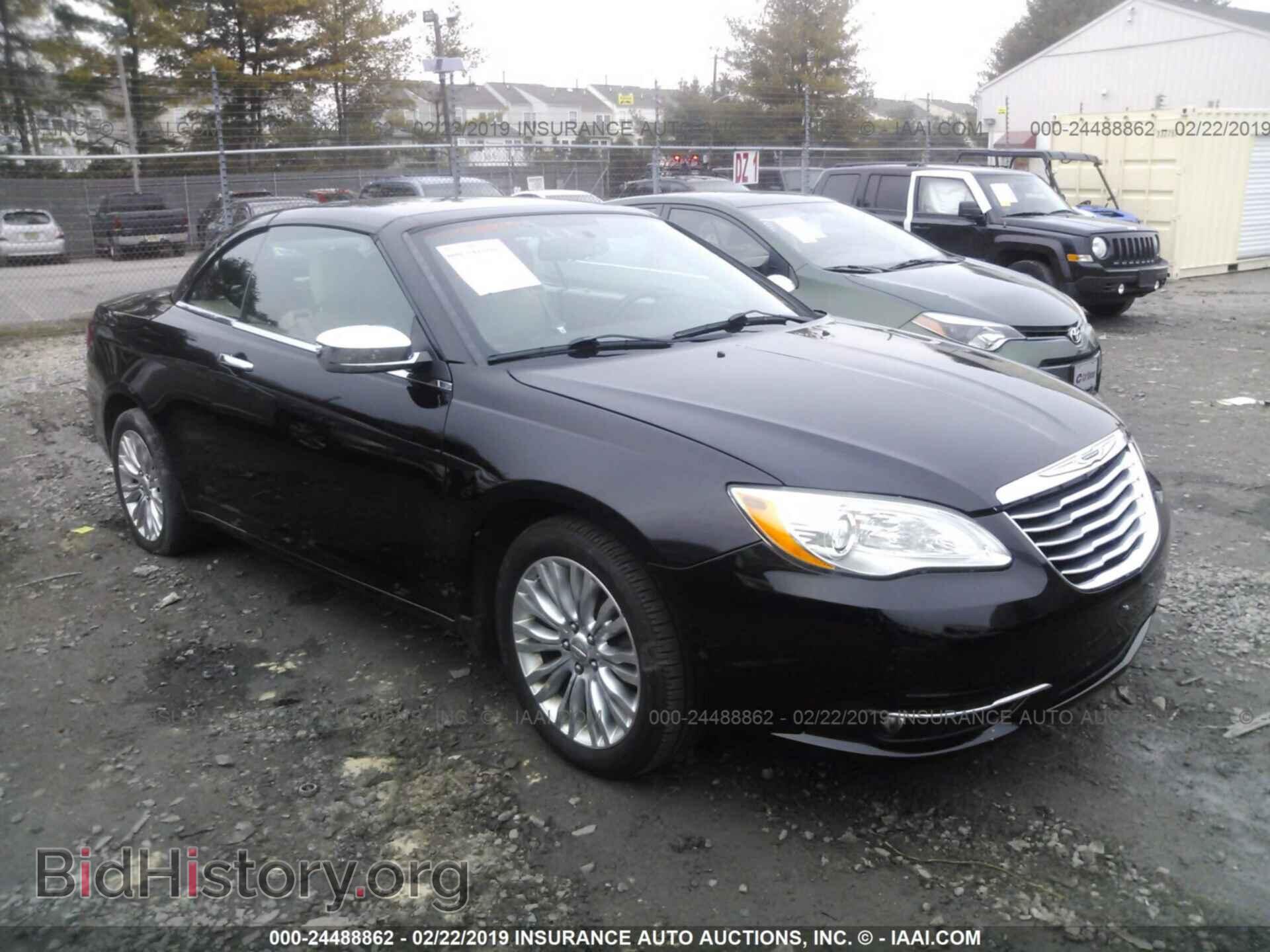 Фотография 1C3BC7EG5BN529520 - CHRYSLER 200 2011