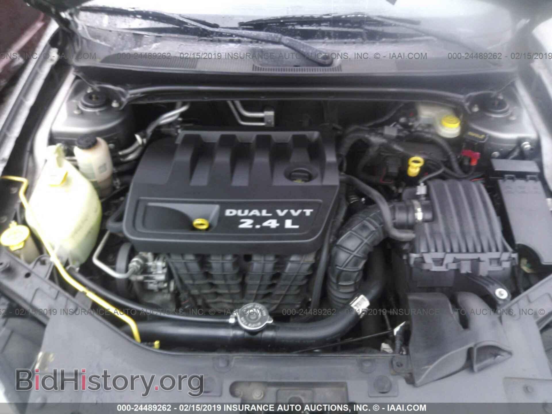 2012 CHRYSLER 200 - VIN: 1C3CCBAB2CN318343 - Фото 10