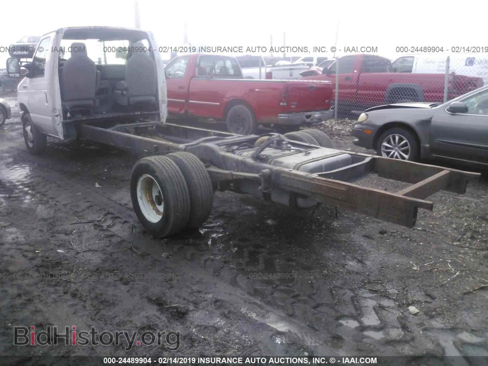2012 FORD ECONOLINE - VIN: 1FDXE4FS5CDA32449 - Фото 3