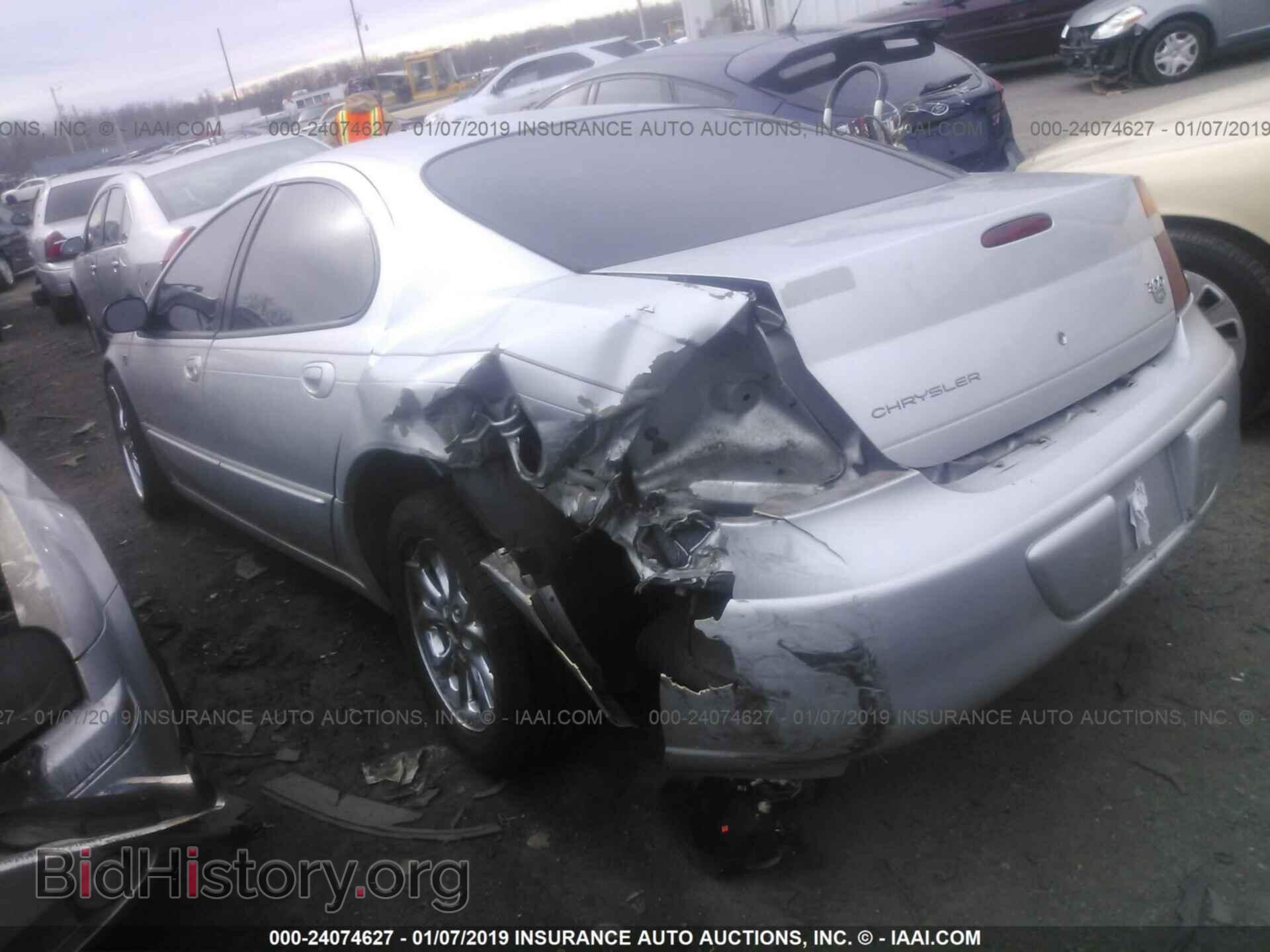 2000 CHRYSLER 300M - VIN: 2C3HE66G7YH236474 - Photo 3