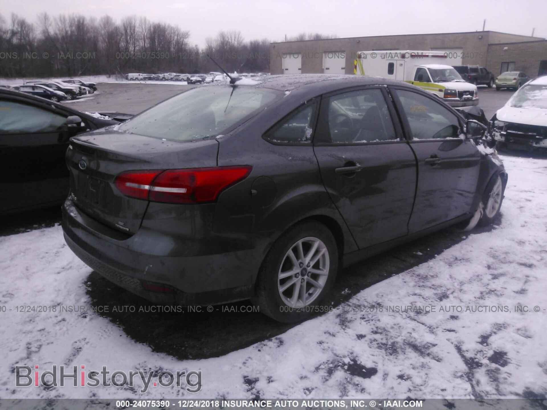 2016 FORD FOCUS - VIN: 1FADP3F23GL220710 - Фото 4
