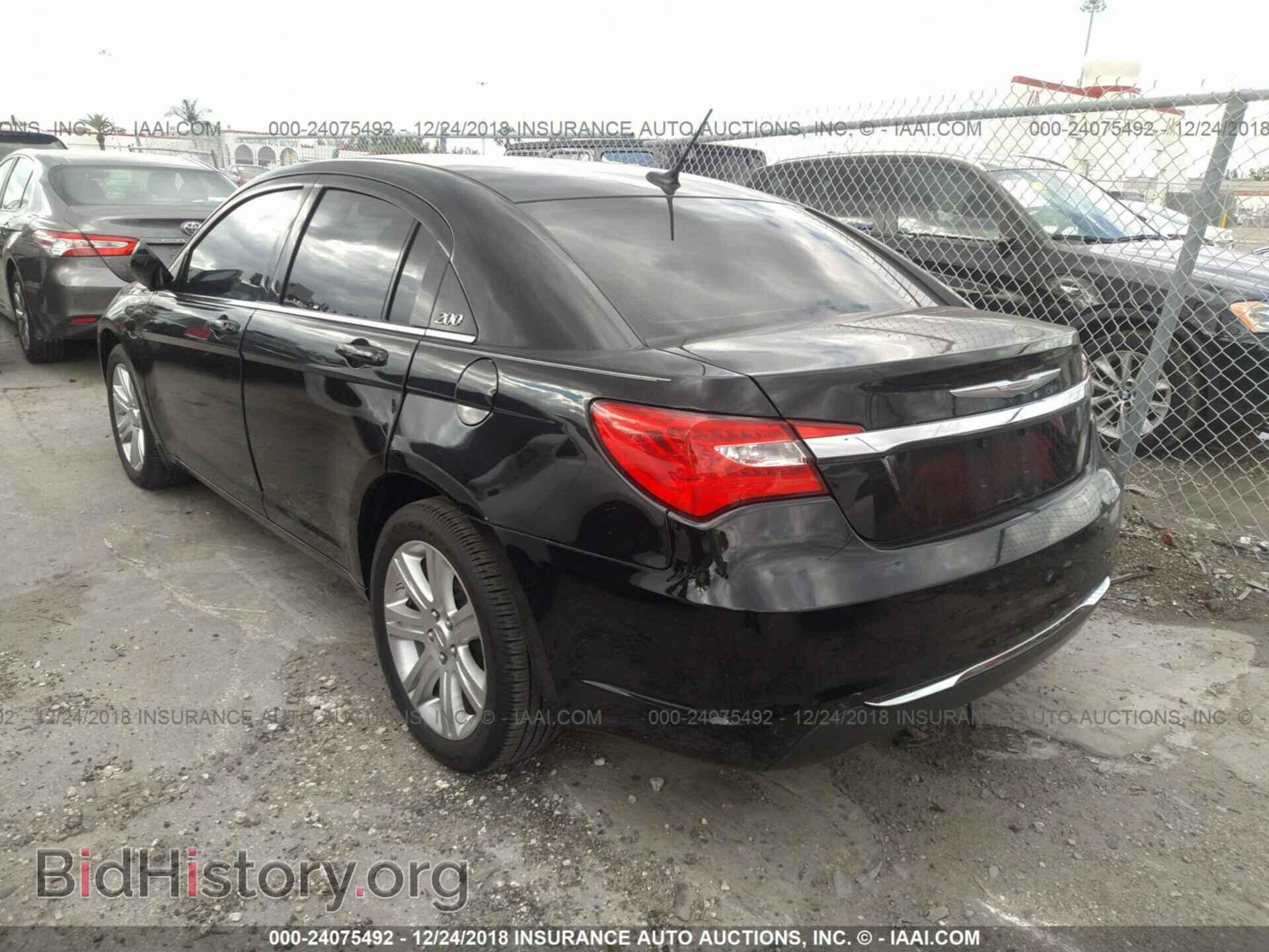 2013 CHRYSLER 200 - VIN: 1C3CCBBB1DN651469 - Фото 3