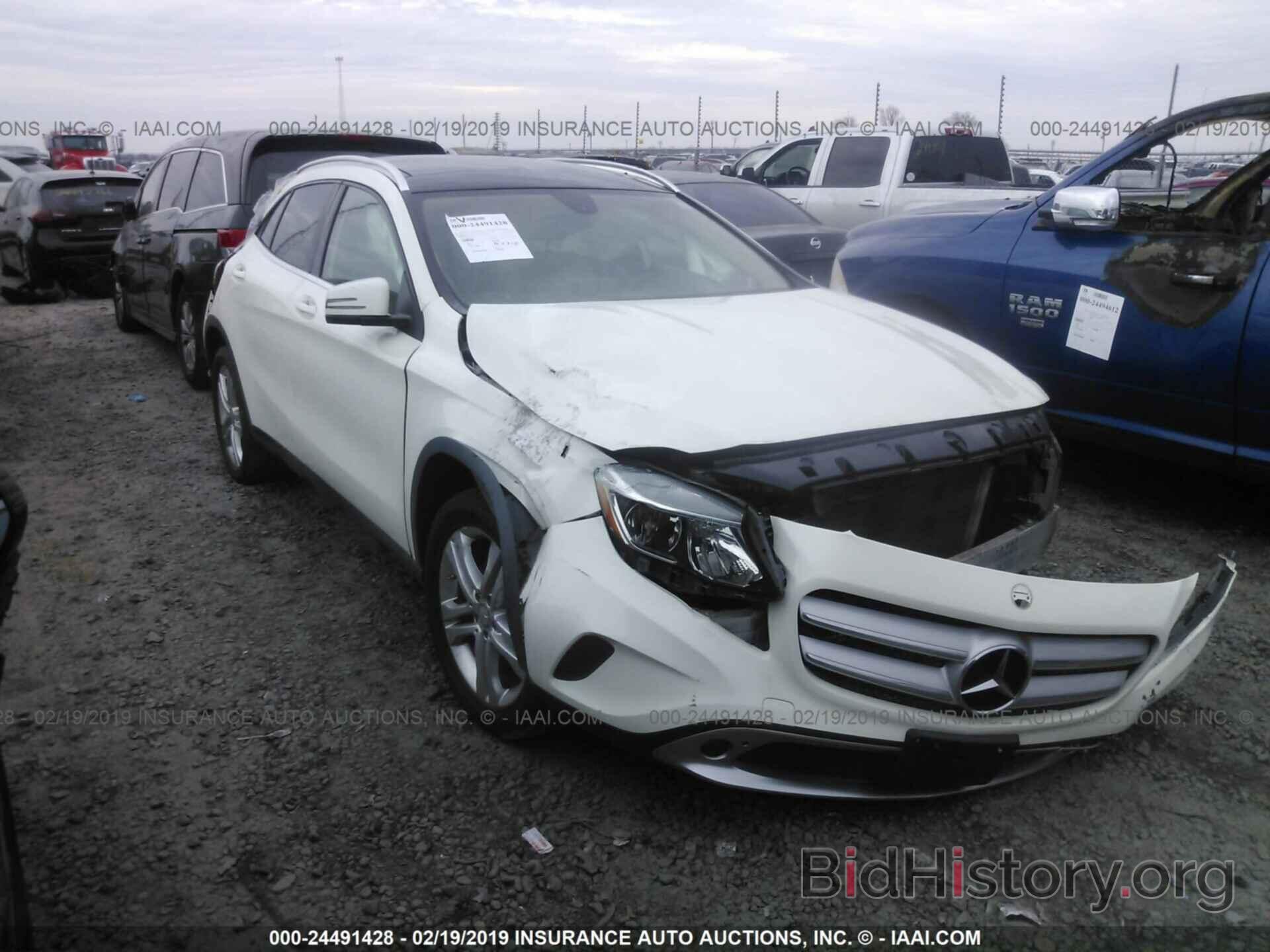 Photo WDCTG4EB1FJ183951 - MERCEDES-BENZ GLA 2015