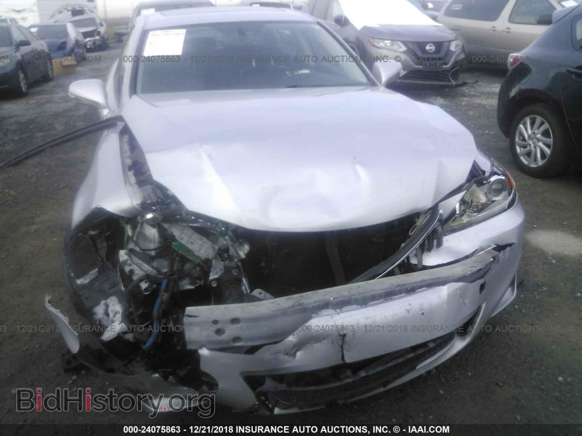 2011 LEXUS IS - VIN: JTHCF5C26B5048449 - Photo 6