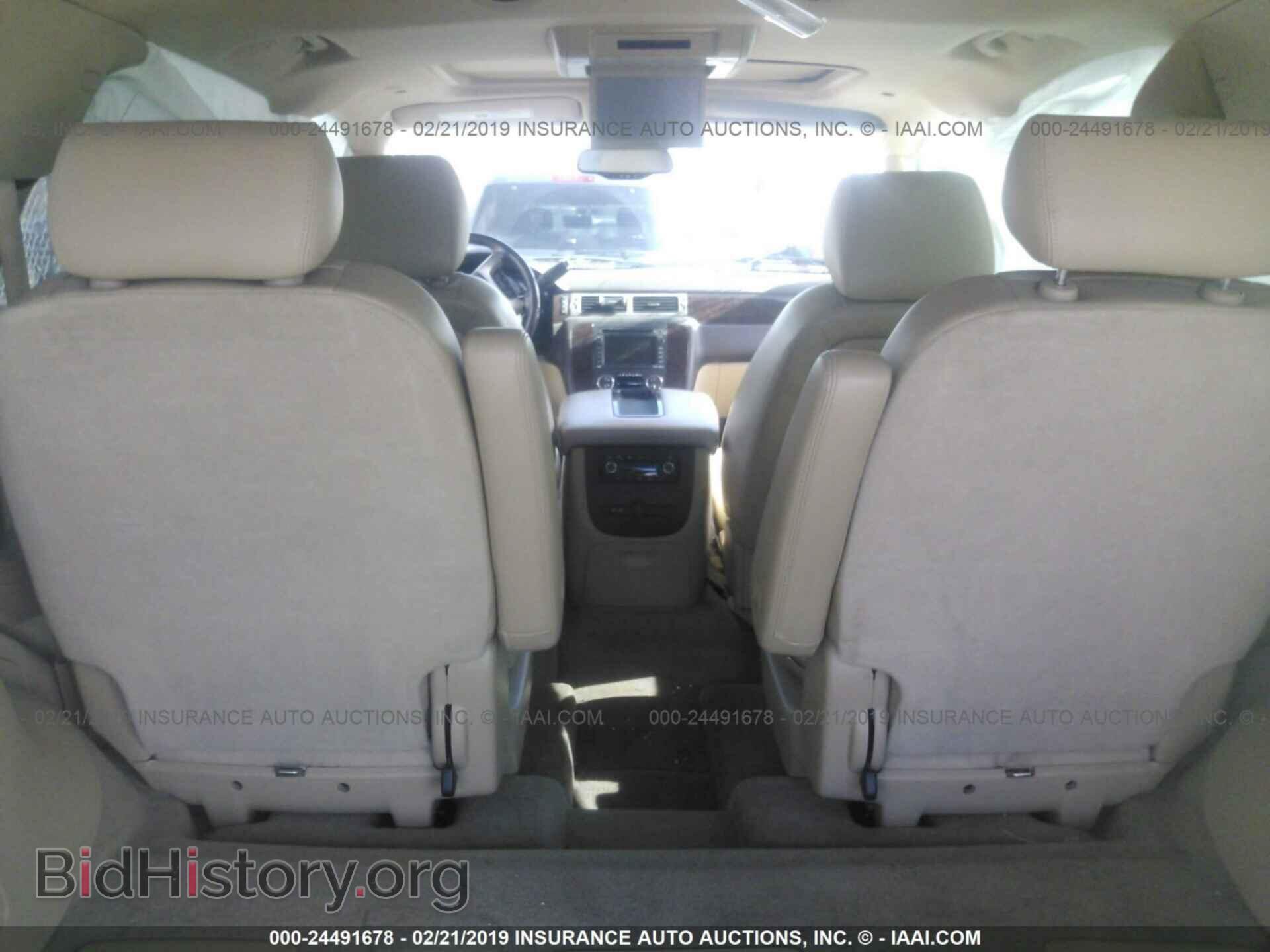 2010 GMC YUKON - VIN: 1GKUKEEF7AR188281 - Photo 8