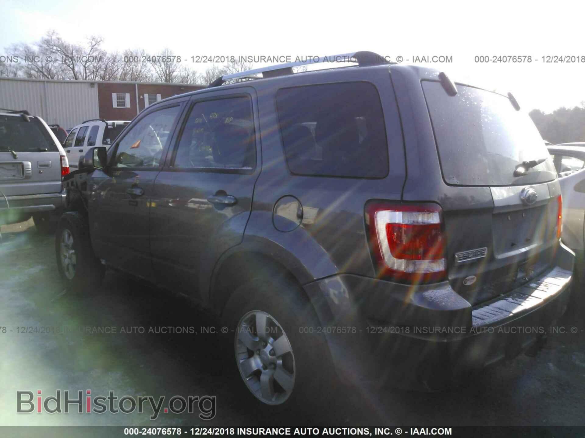 2011 FORD ESCAPE - VIN: 1FMCU9EG3BKB17229 - Фото 3