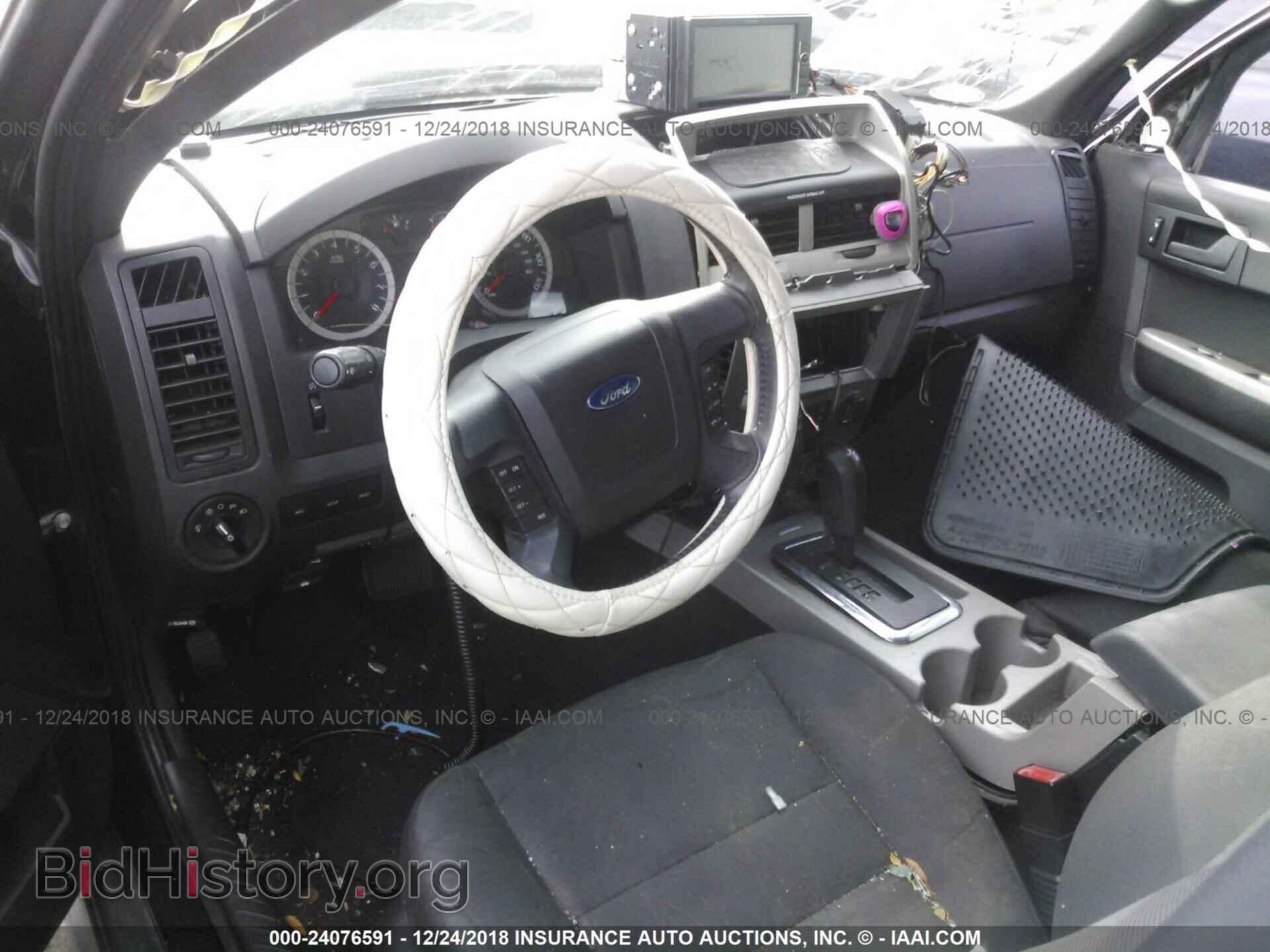 2011 FORD ESCAPE - VIN: 1FMCU0DG1BKC10604 - Photo 5