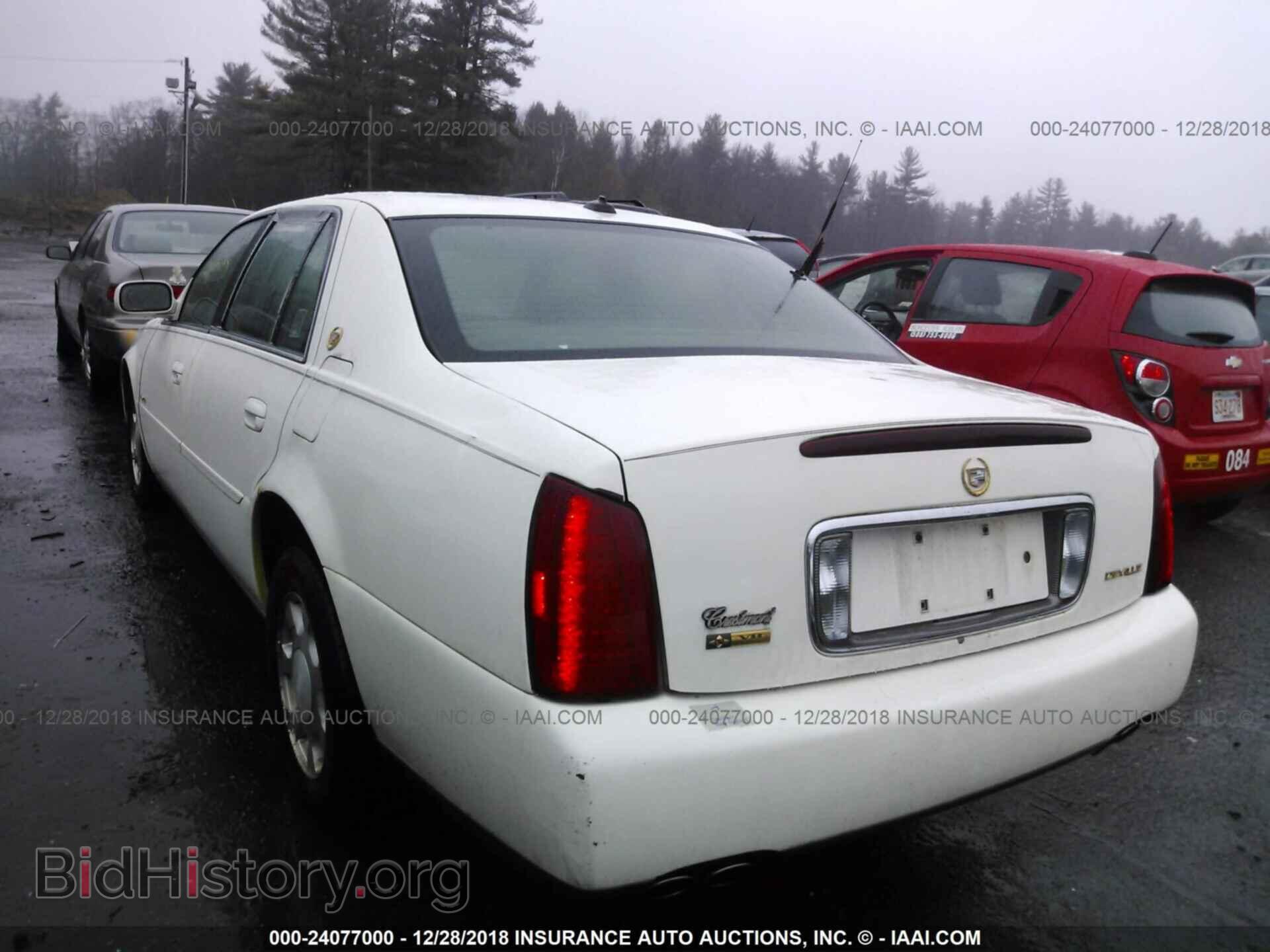 2004 CADILLAC DEVILLE - VIN: 1G6KD54Y14U124841 - Photo 3