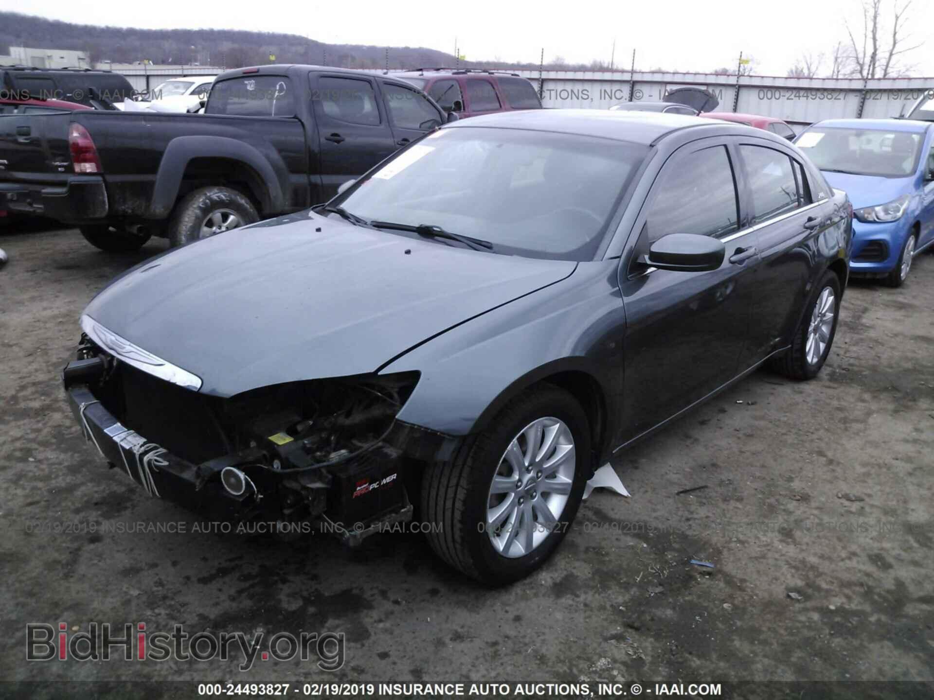 2012 CHRYSLER 200 - VIN: 1C3CCBBB2CN210108 - Фото 2