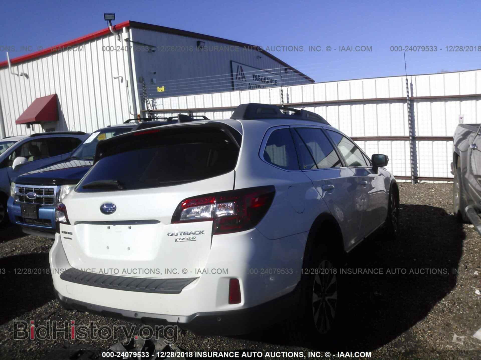2017 SUBARU OUTBACK - VIN: 4S4BSANC2H3384770 - Фото 4