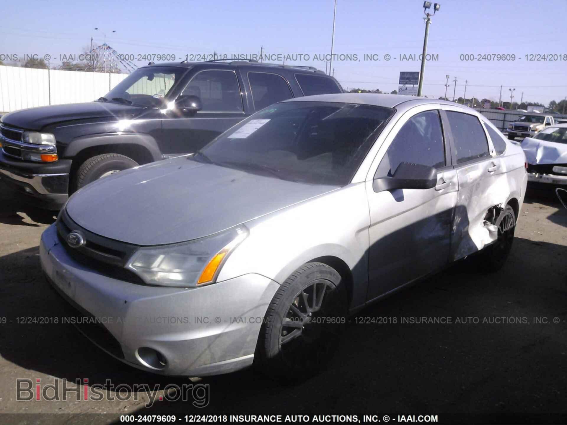 2010 FORD FOCUS - VIN: 1FAHP3GN0AW270237 - Фото 2