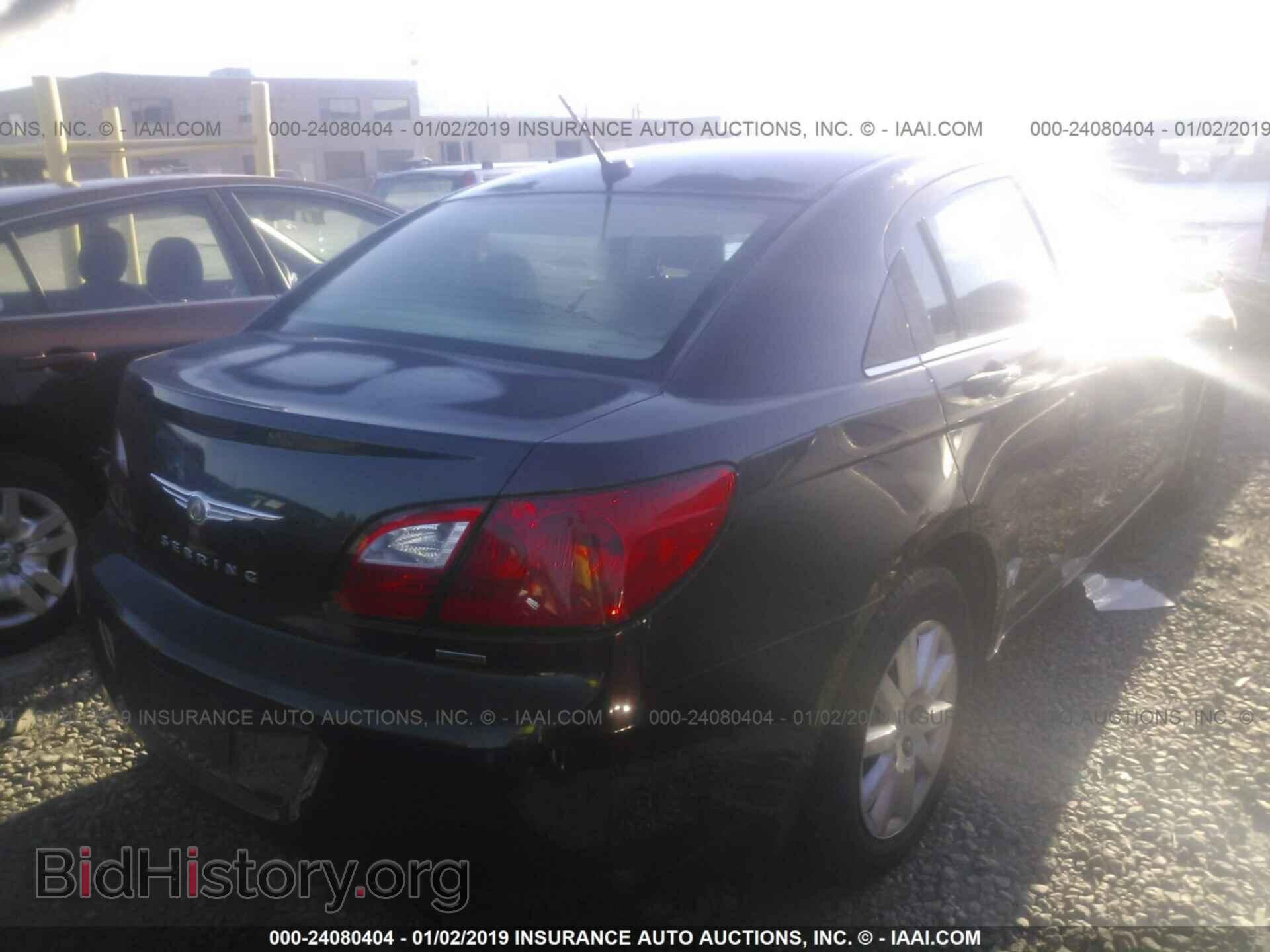 2010 CHRYSLER SEBRING - VIN: 1C3CC4FB5AN183814 - Фото 4