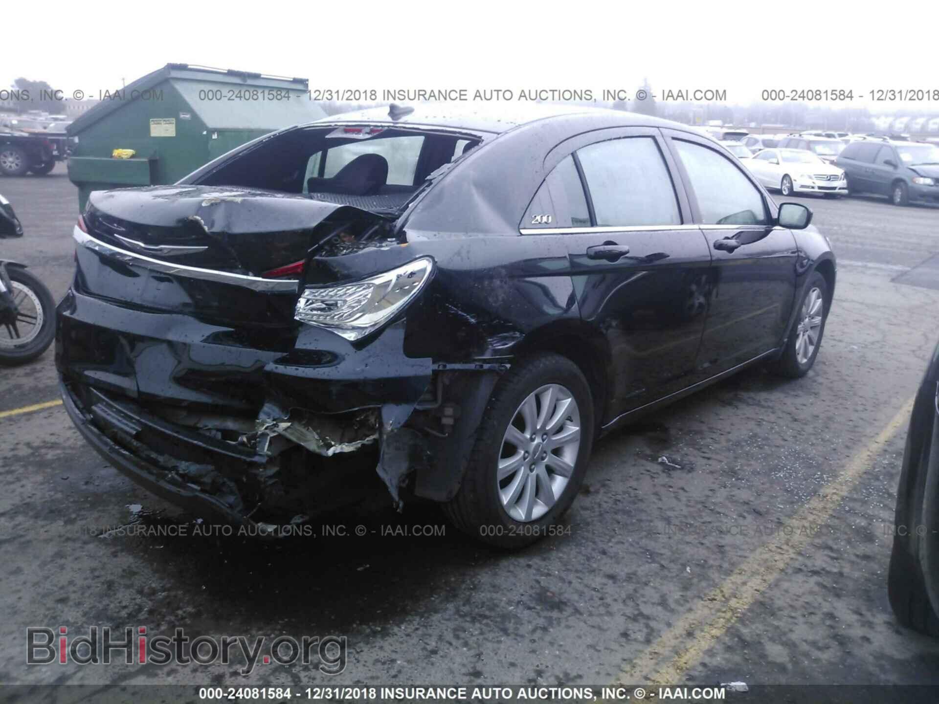 2013 CHRYSLER 200 - VIN: 1C3CCBBB4DN764428 - Photo 4