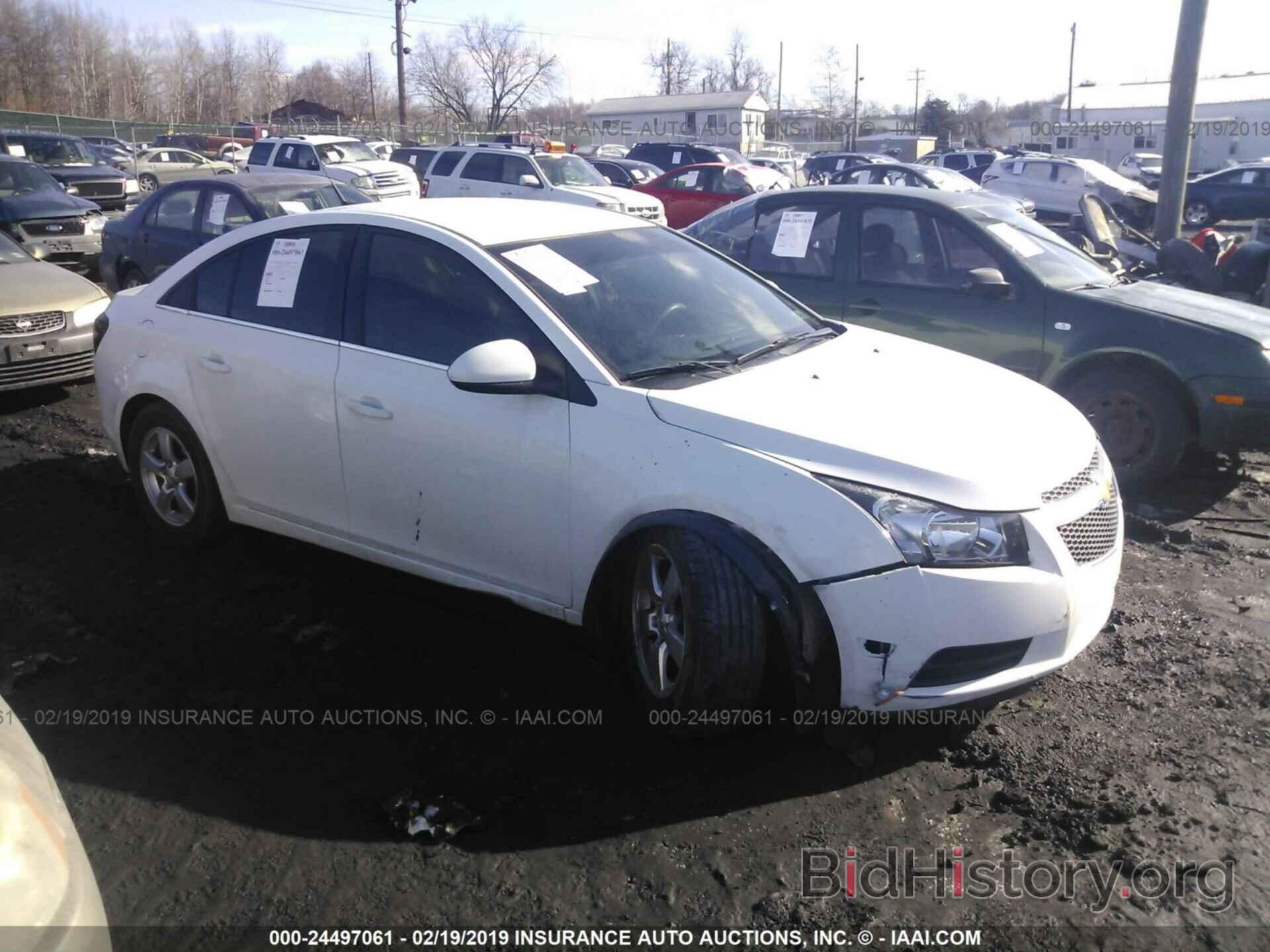 Photo 1G1PC5SB4E7409868 - CHEVROLET CRUZE 2014