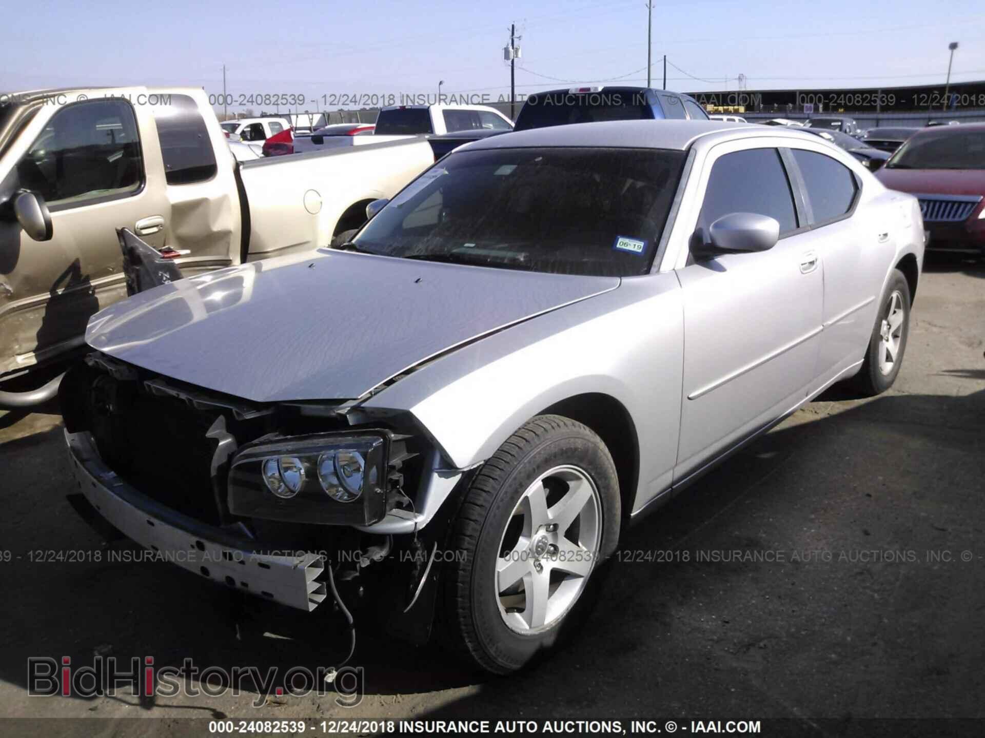 2010 DODGE CHARGER - VIN: 2B3CA3CVXAH311906 - Фото 2