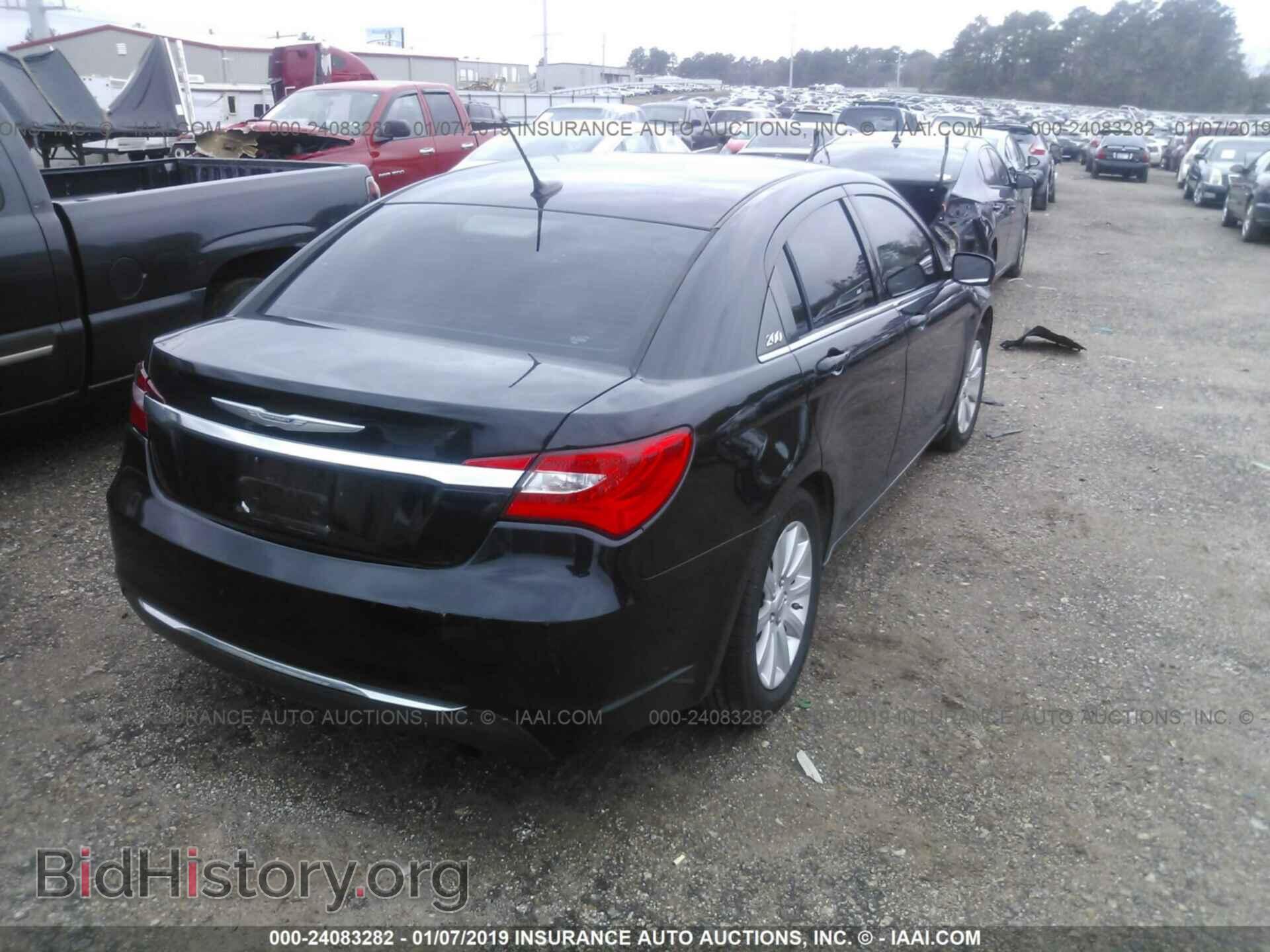 2013 CHRYSLER 200 - VIN: 1C3CCBBB7DN505612 - Фото 4