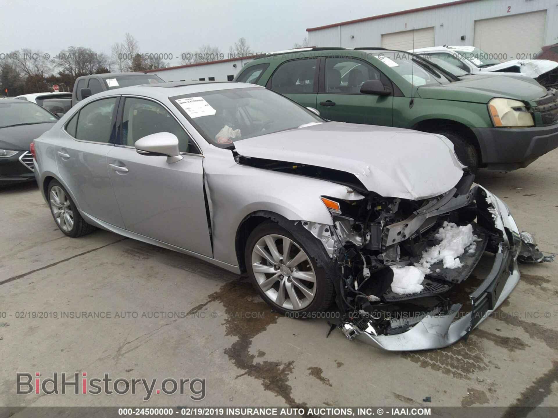 Фотография JTHCF1D29F5025504 - LEXUS IS 2015