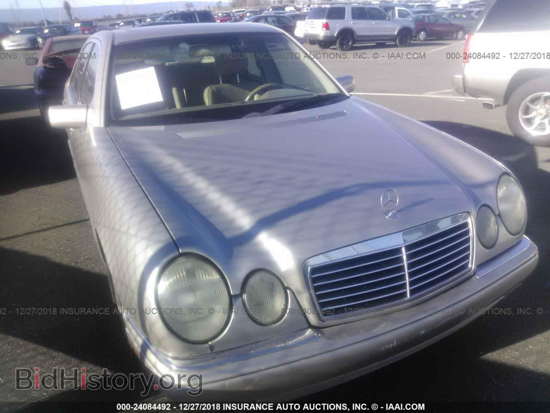 Photo WDBJF70H8XA731411 - MERCEDES-BENZ E 1999