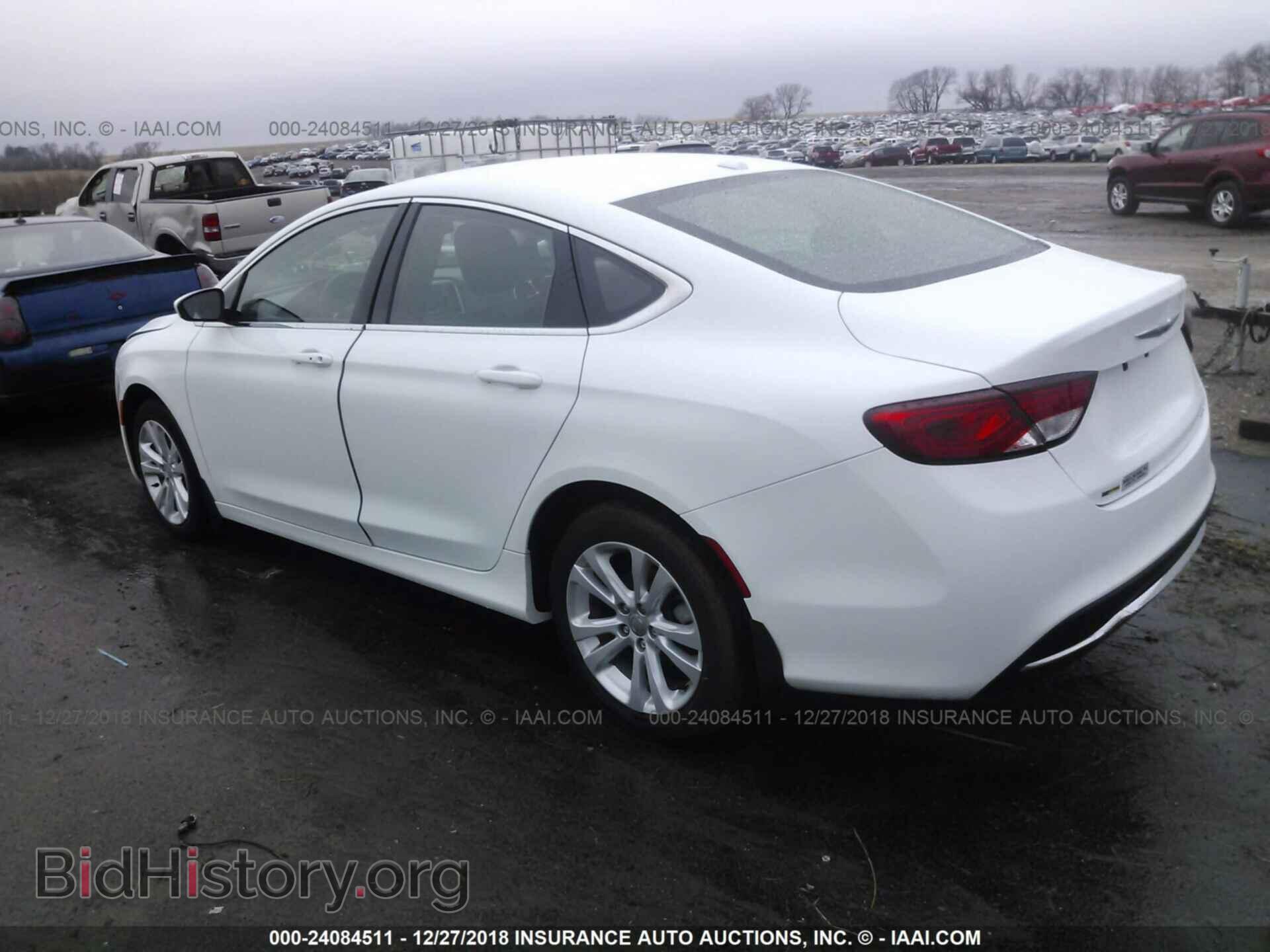 2016 CHRYSLER 200 - VIN: 1C3CCCAB2GN110636 - Фото 3