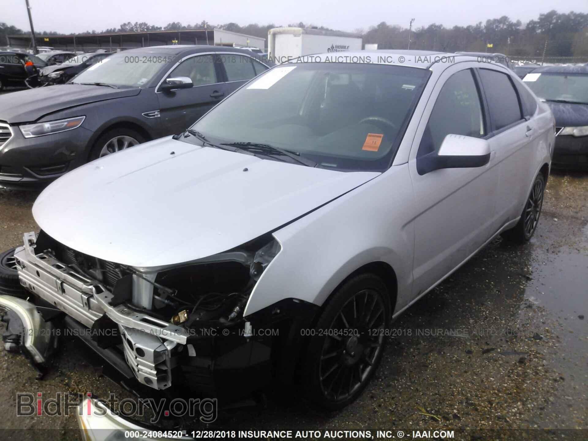 2009 FORD FOCUS - VIN: 1FAHP36NX9W102618 - Photo 2