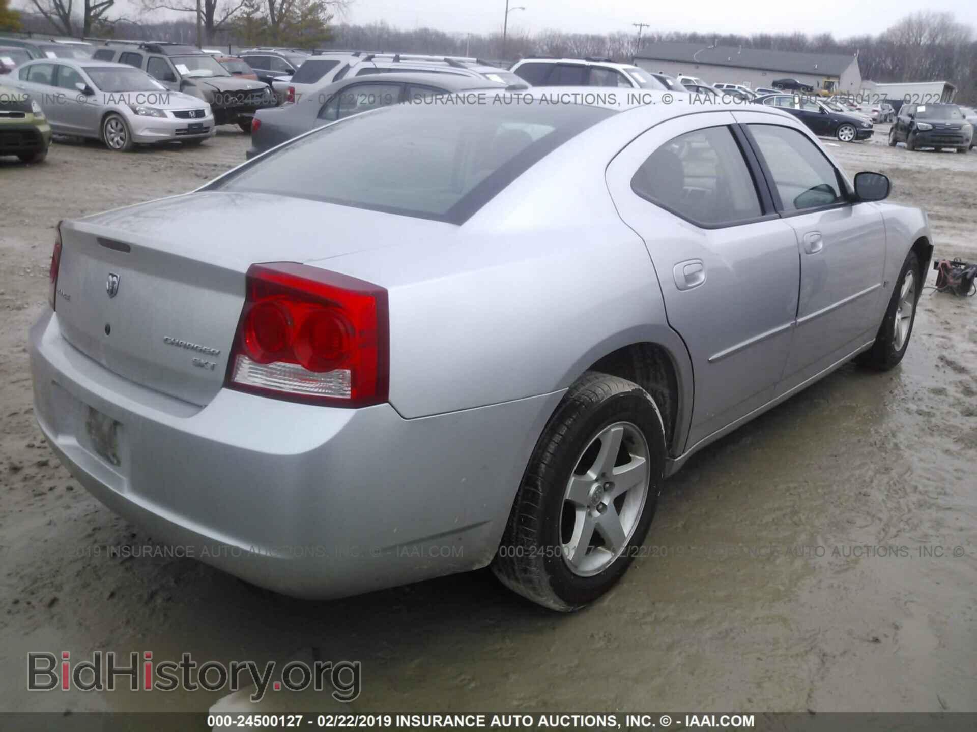 2010 DODGE CHARGER - VIN: 2B3CA3CV9AH177082 - Фото 4