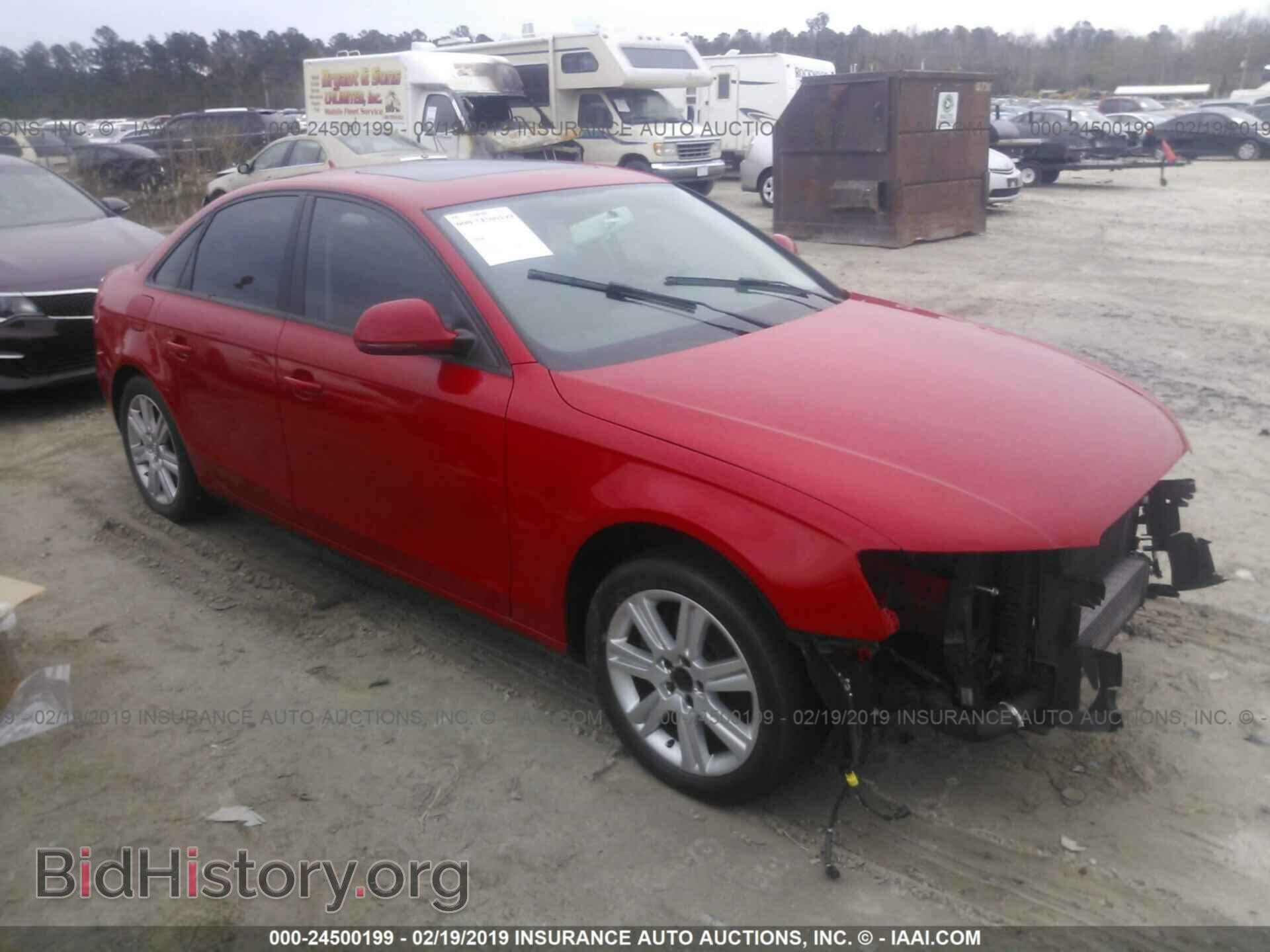 Фотография WAUJF78KX9N051956 - AUDI A4 2009