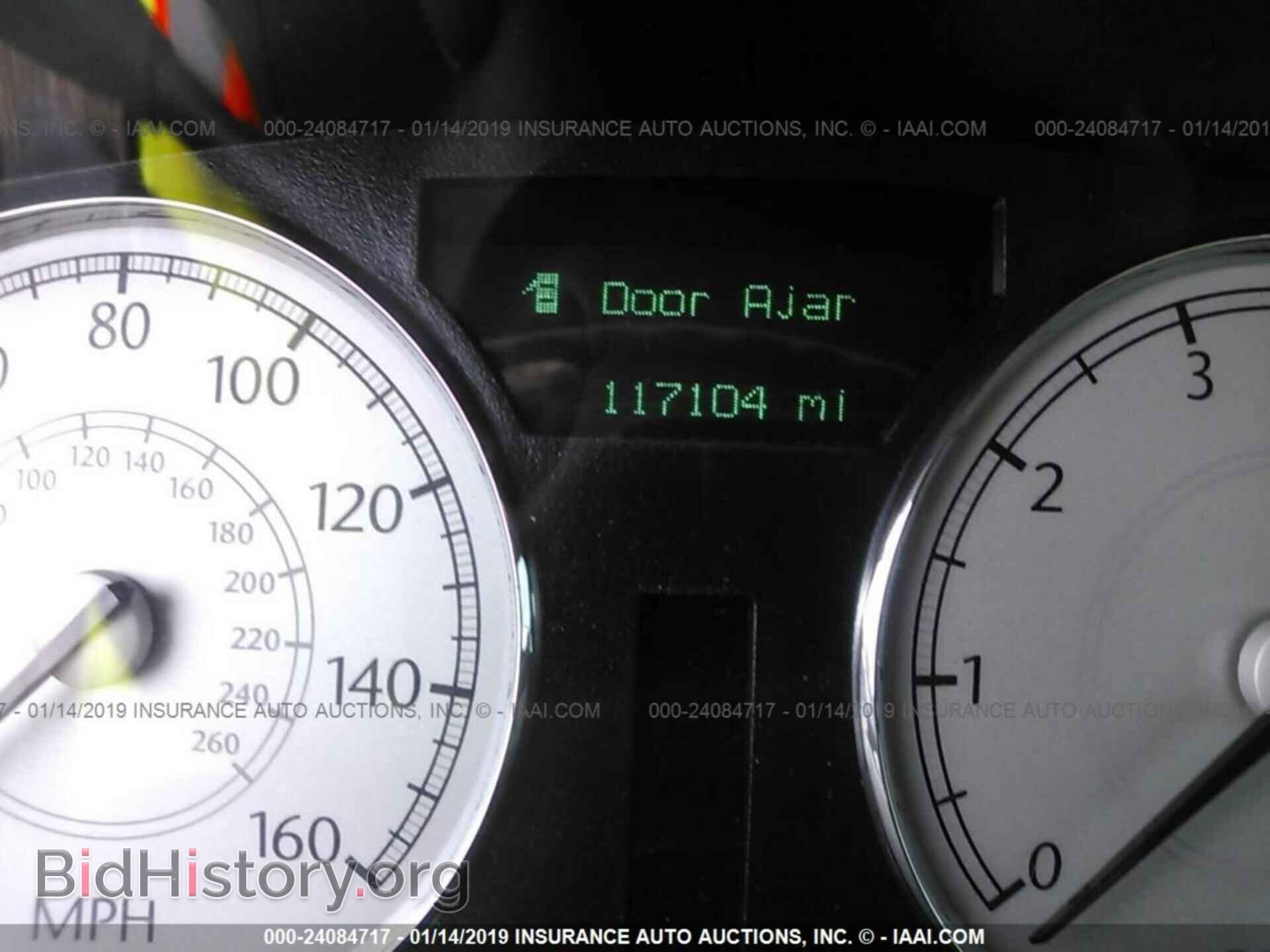 2005 CHRYSLER 300C - VIN: 2C3AA63H15H631885 - Фото 7