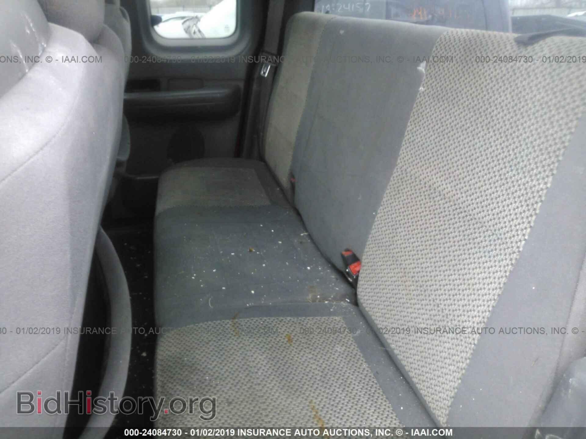 2007 TOYOTA COROLLA - VIN: 1NXBR32E27Z863227 - Фото 8
