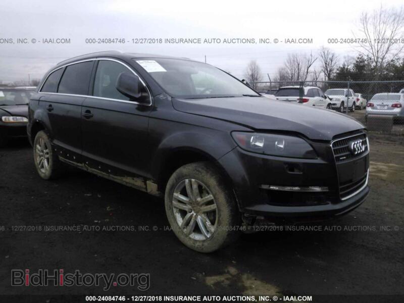 2009 Audi Q7 (VIN WA1AY74L09D026009) — photo 1 of 10, IAAI, damage: right rear
