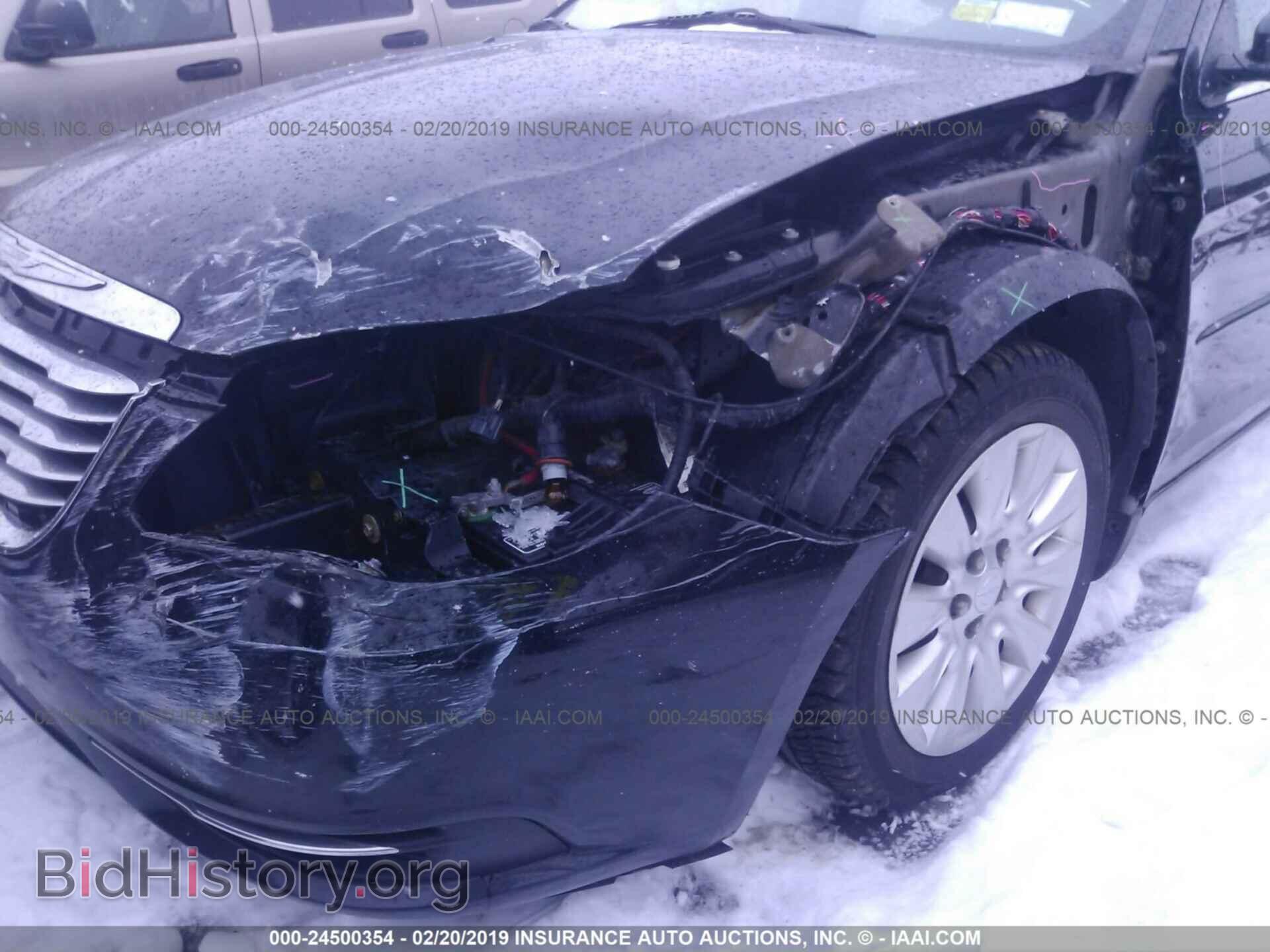 2011 CHRYSLER 200 - VIN: 1C3BC4FB2BN552979 - Photo 6