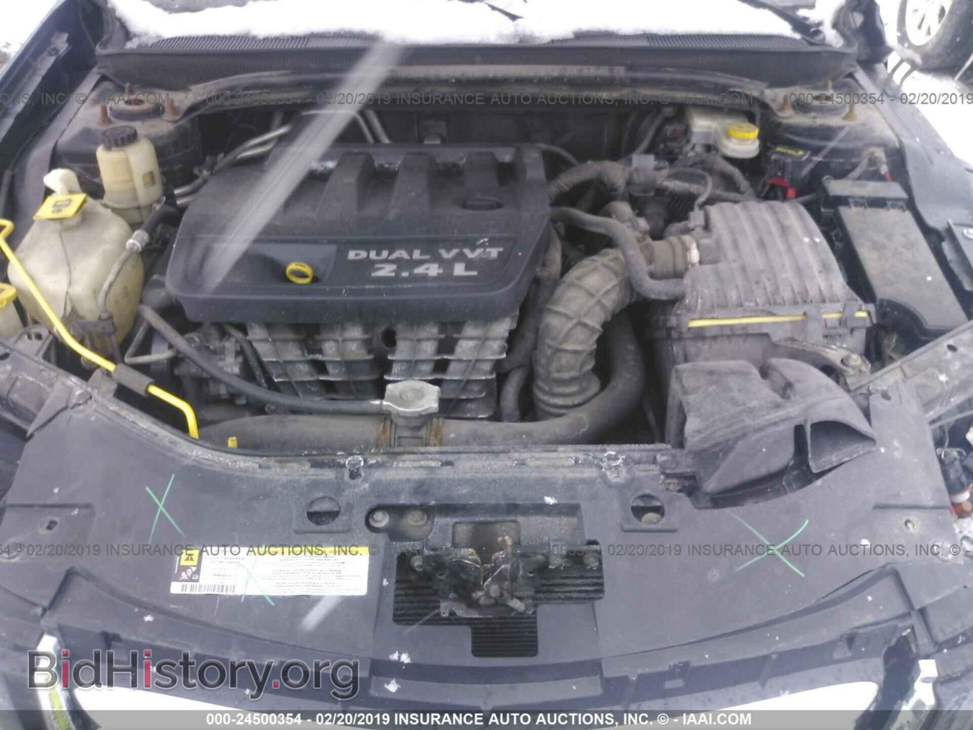 2011 CHRYSLER 200 - VIN: 1C3BC4FB2BN552979 - Photo 10