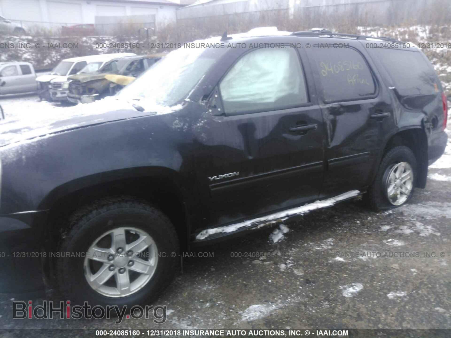 2011 GMC YUKON - VIN: 1GKS2CE07BR226584 - Photo 6