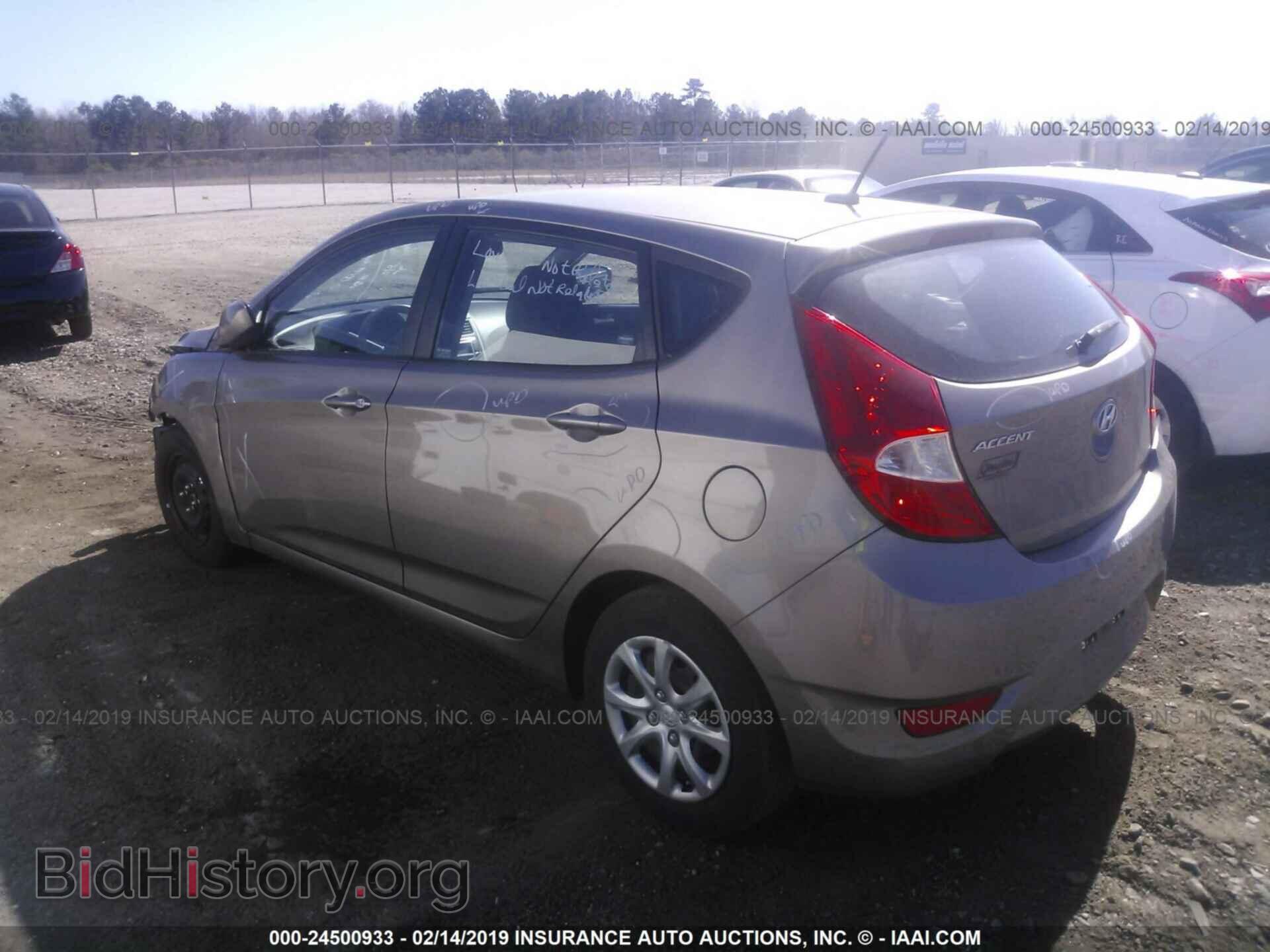 2013 HYUNDAI ACCENT - VIN: KMHCT5AE0DU137820 - Фото 3