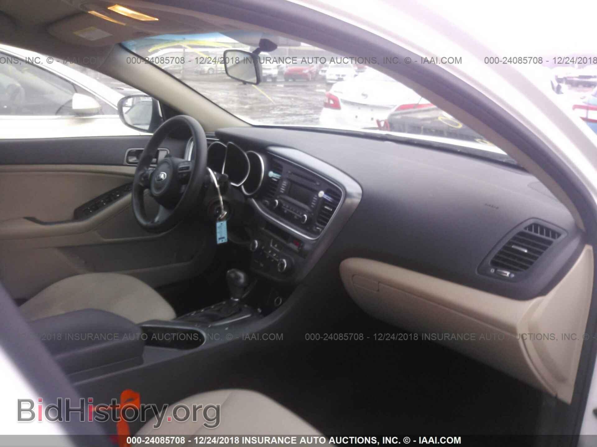 2011 AUDI A4 - VIN: WAUAFAFL0BN031410 - Фото 5