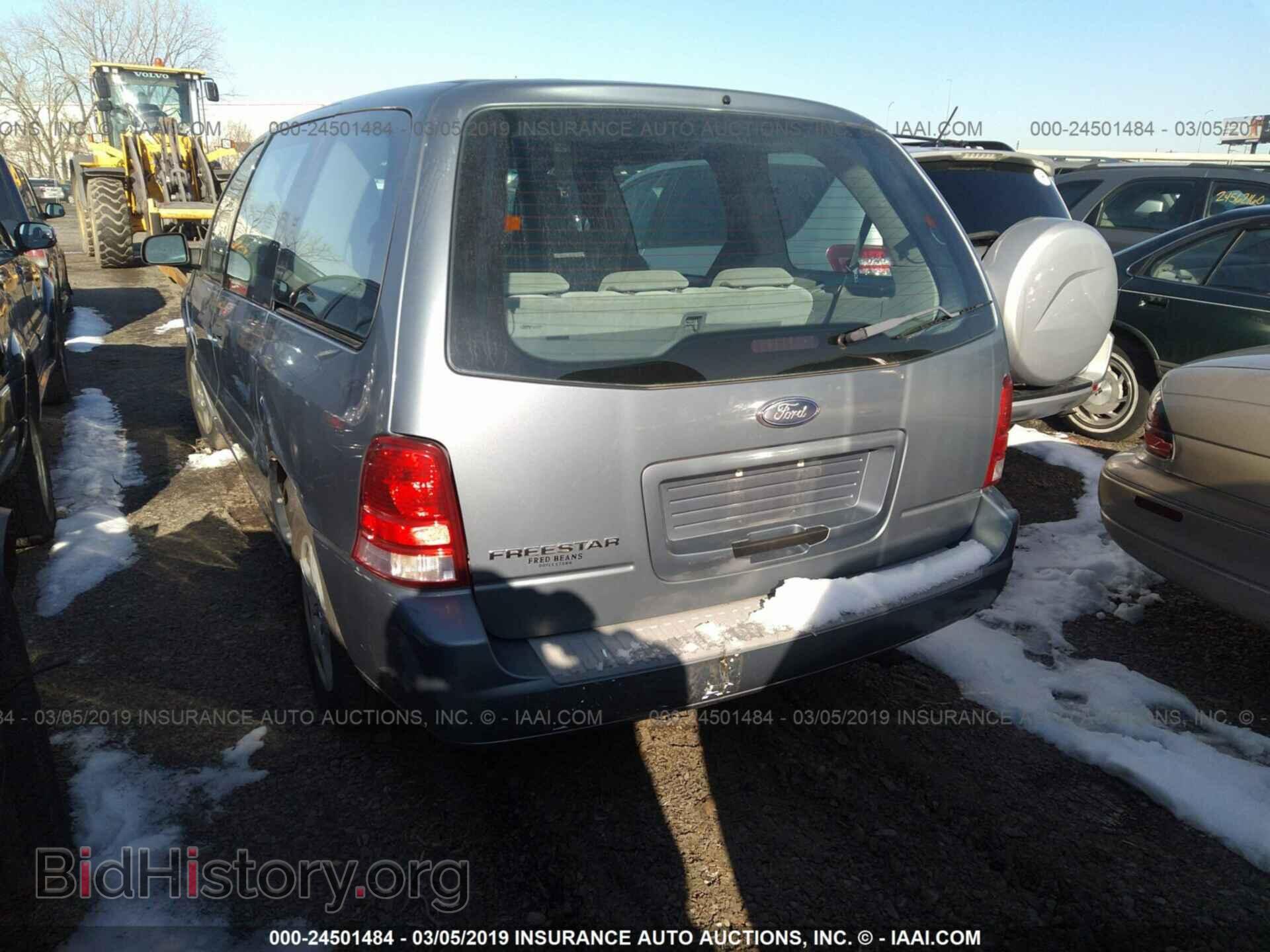 2004 FORD FREESTAR - VIN: 2FMZA506X4BA76718 - Фото 3