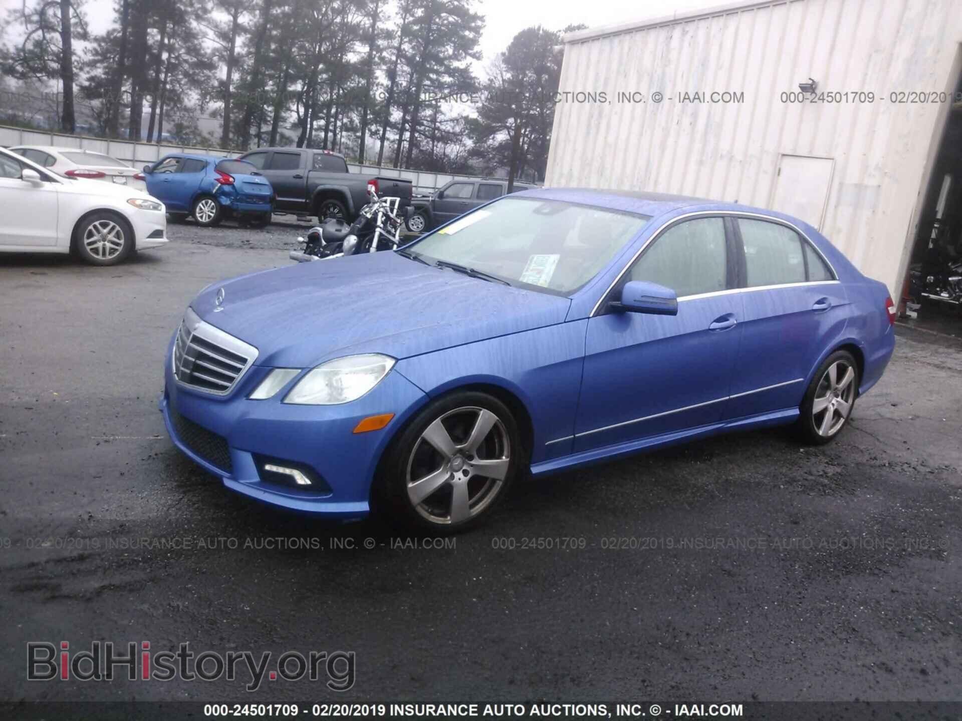 2011 MERCEDES-BENZ E - VIN: WDDHF5GB7BA415986 - Фото 2
