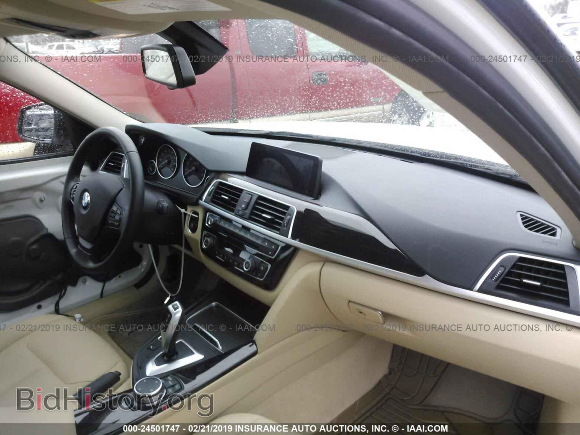 2016 BMW 320 - VIN: WBA8E1G5XGNT37085 - Photo 5