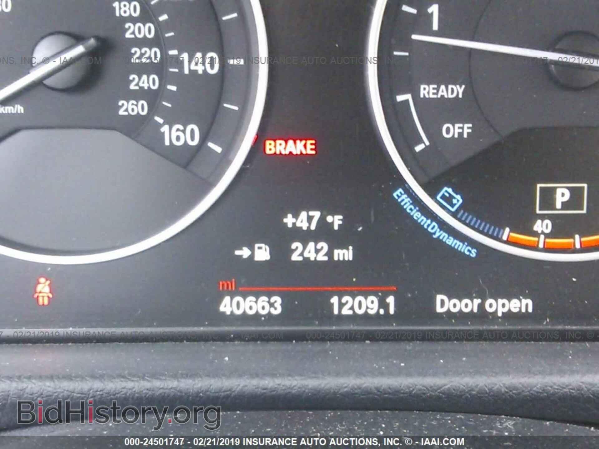 2016 BMW 320 - VIN: WBA8E1G5XGNT37085 - Photo 7