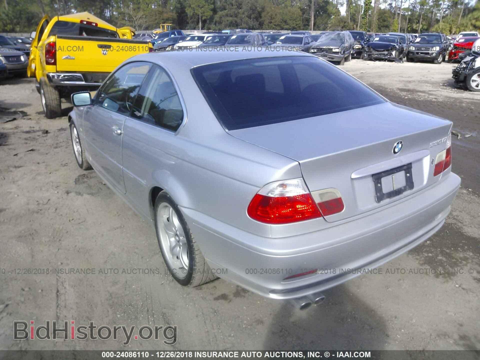 2003 BMW 330 - VIN: WBABN53403PH03552 - Photo 3
