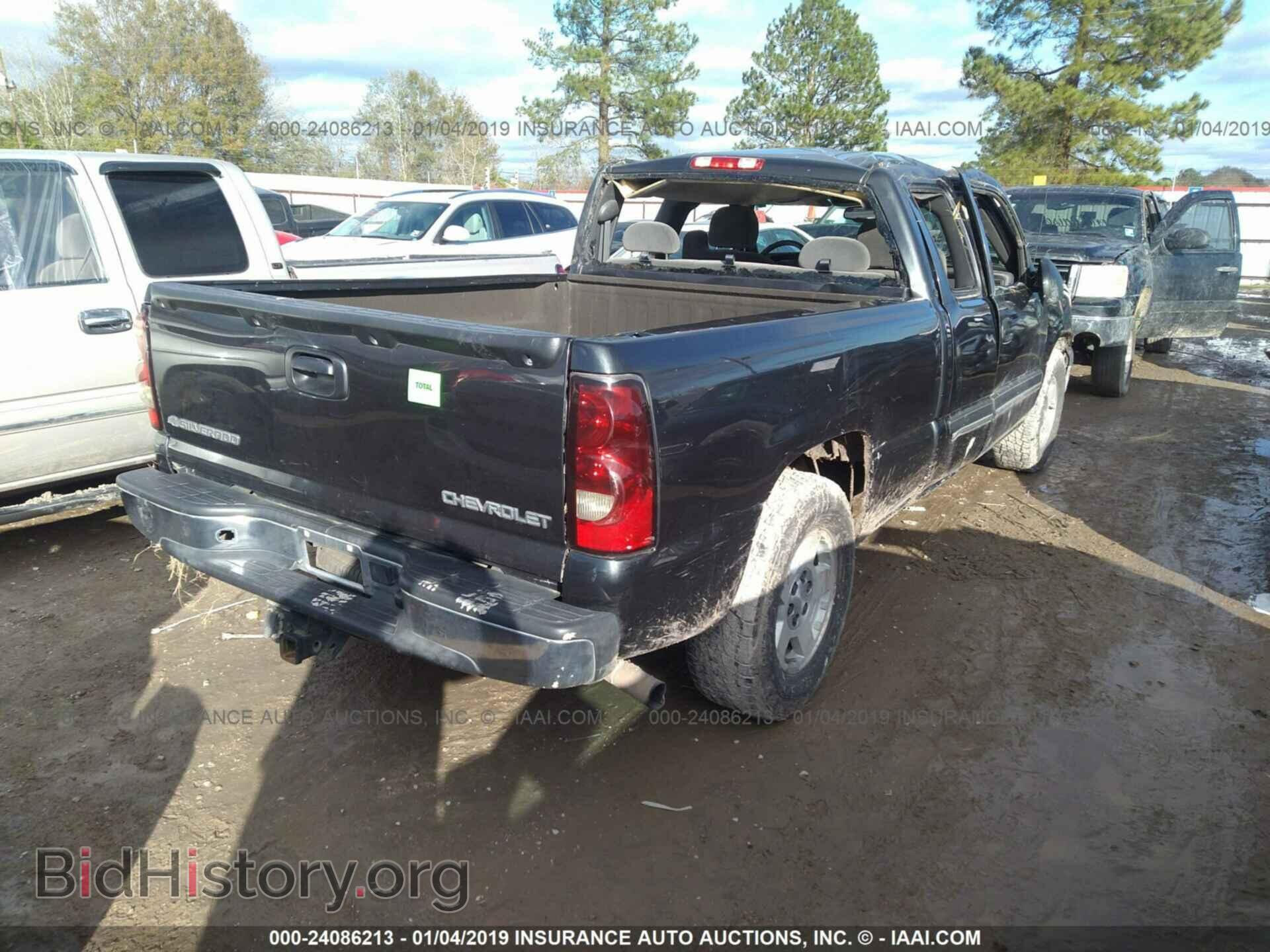 2005 CHEVROLET SILVERADO - VIN: 2GCEC19TX51186626 - Фото 4
