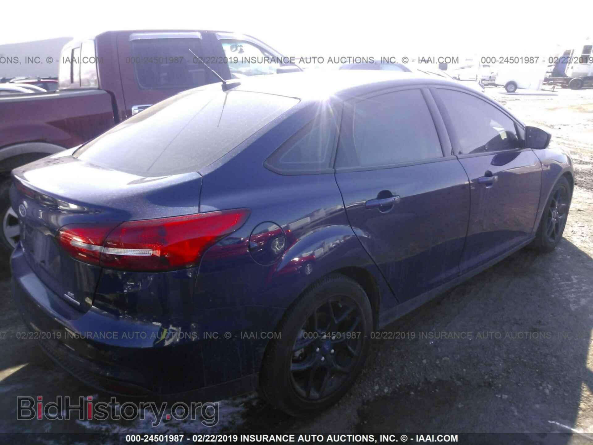 2016 FORD FOCUS - VIN: 1FADP3F2XGL384021 - Photo 4