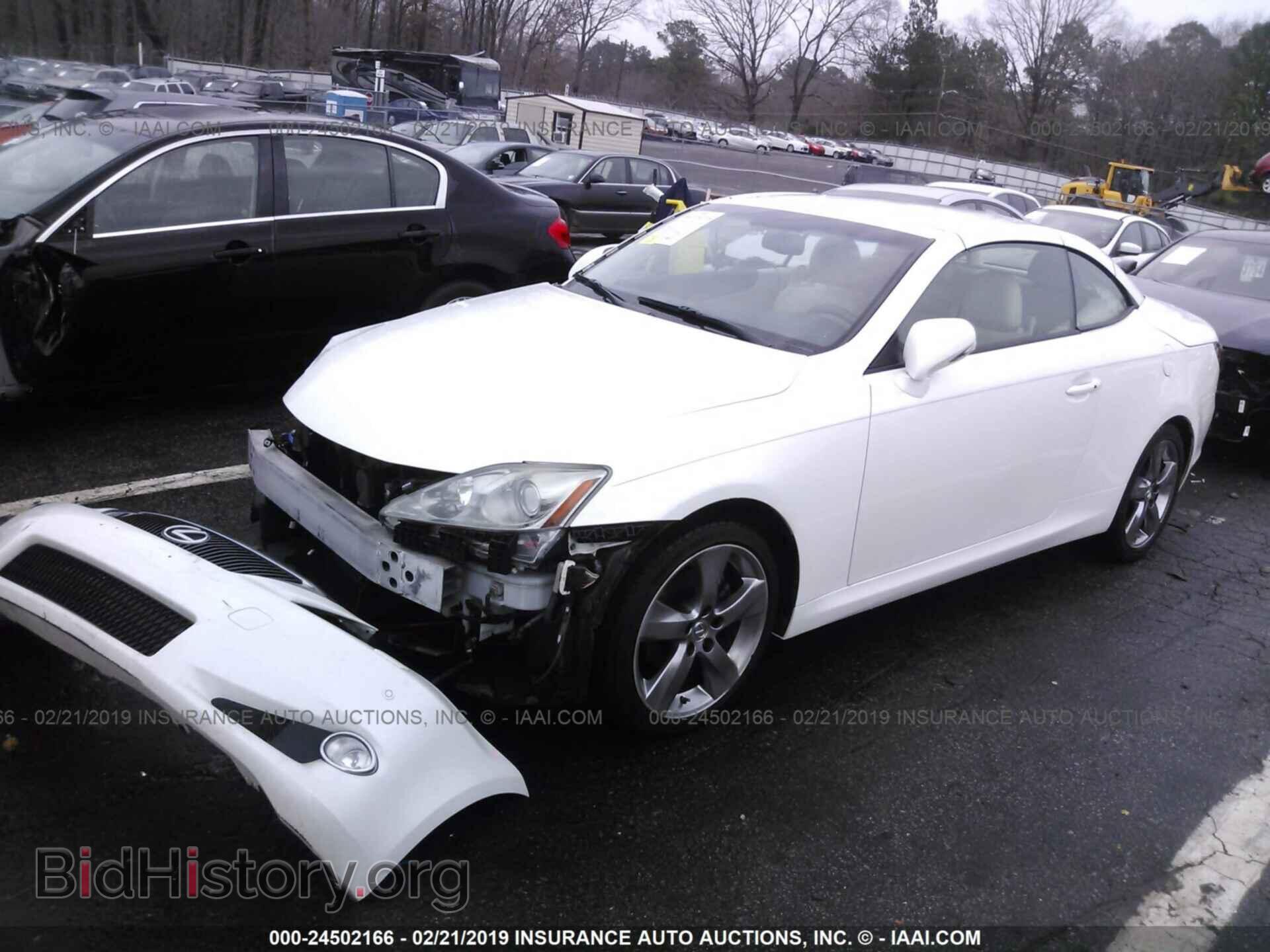 2010 LEXUS IS - VIN: JTHFF2C20A2508149 - Photo 2