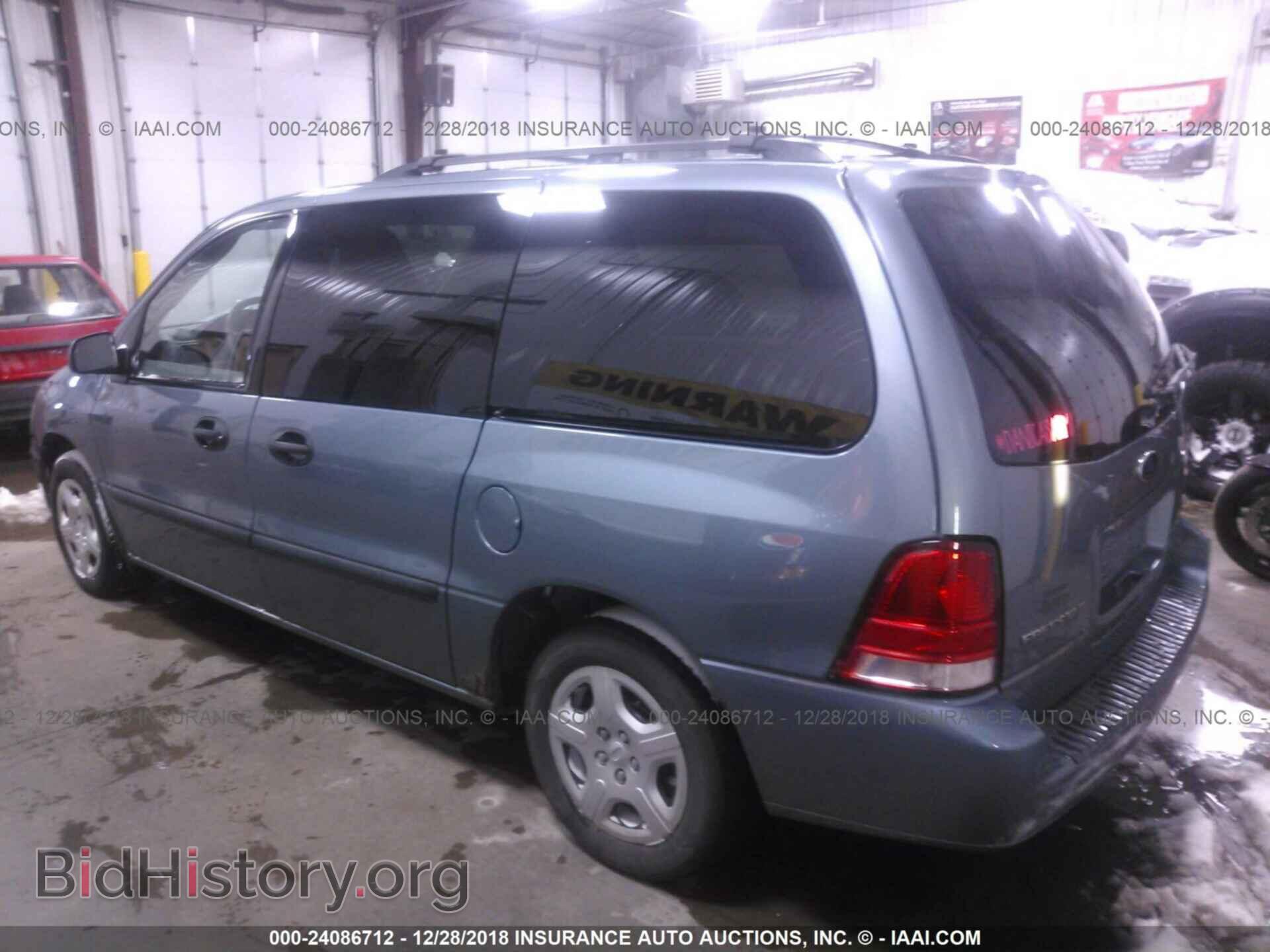 2005 FORD FREESTAR - VIN: 2FMZA51655BA58725 - Фото 3