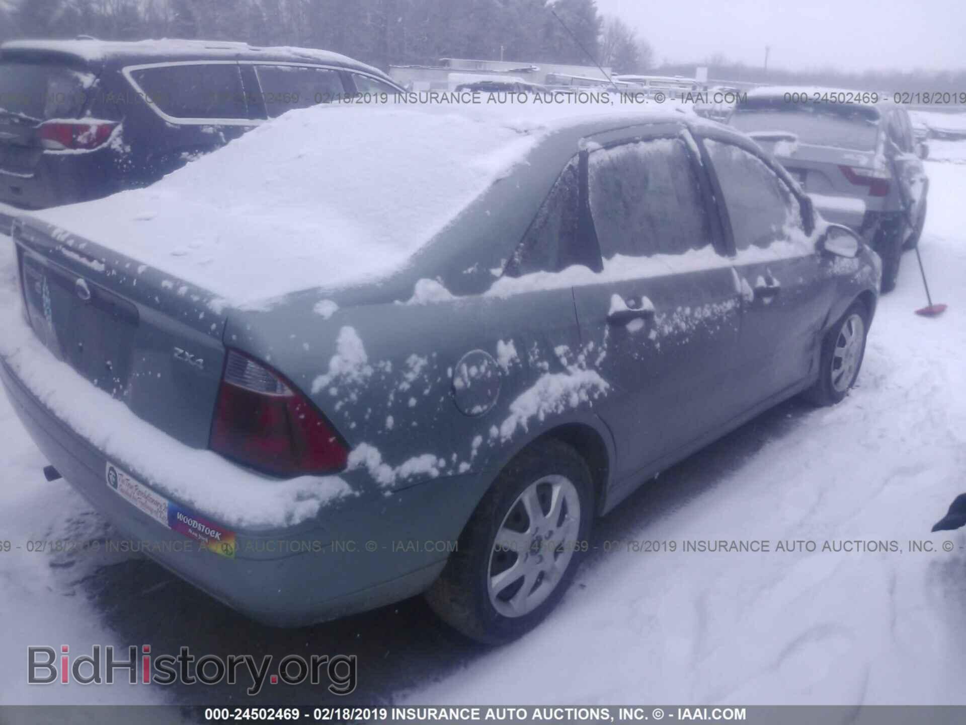 2005 FORD FOCUS - VIN: 1FAFP34N45W233354 - Фото 4
