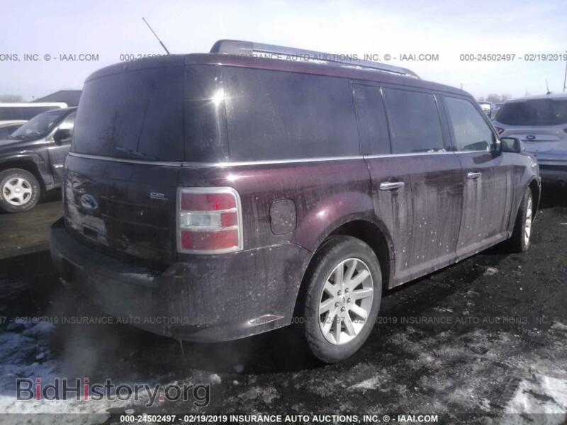 2011 Ford FLEX (VIN 2FMGK5CC7BBD20960) — фото 4 из 10