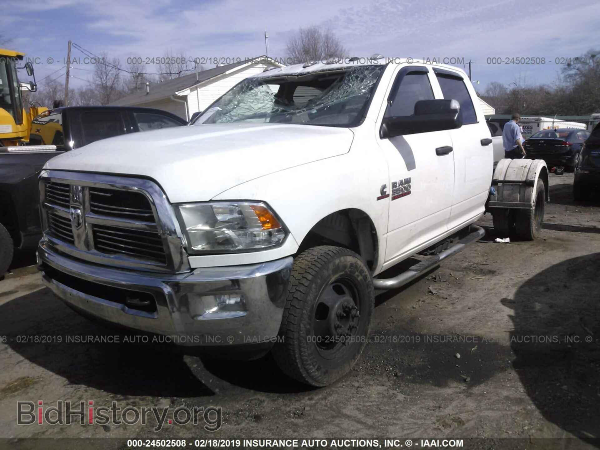 2016 RAM 3500 - VIN: 3C7WRSCL8GG332875 - Фото 2